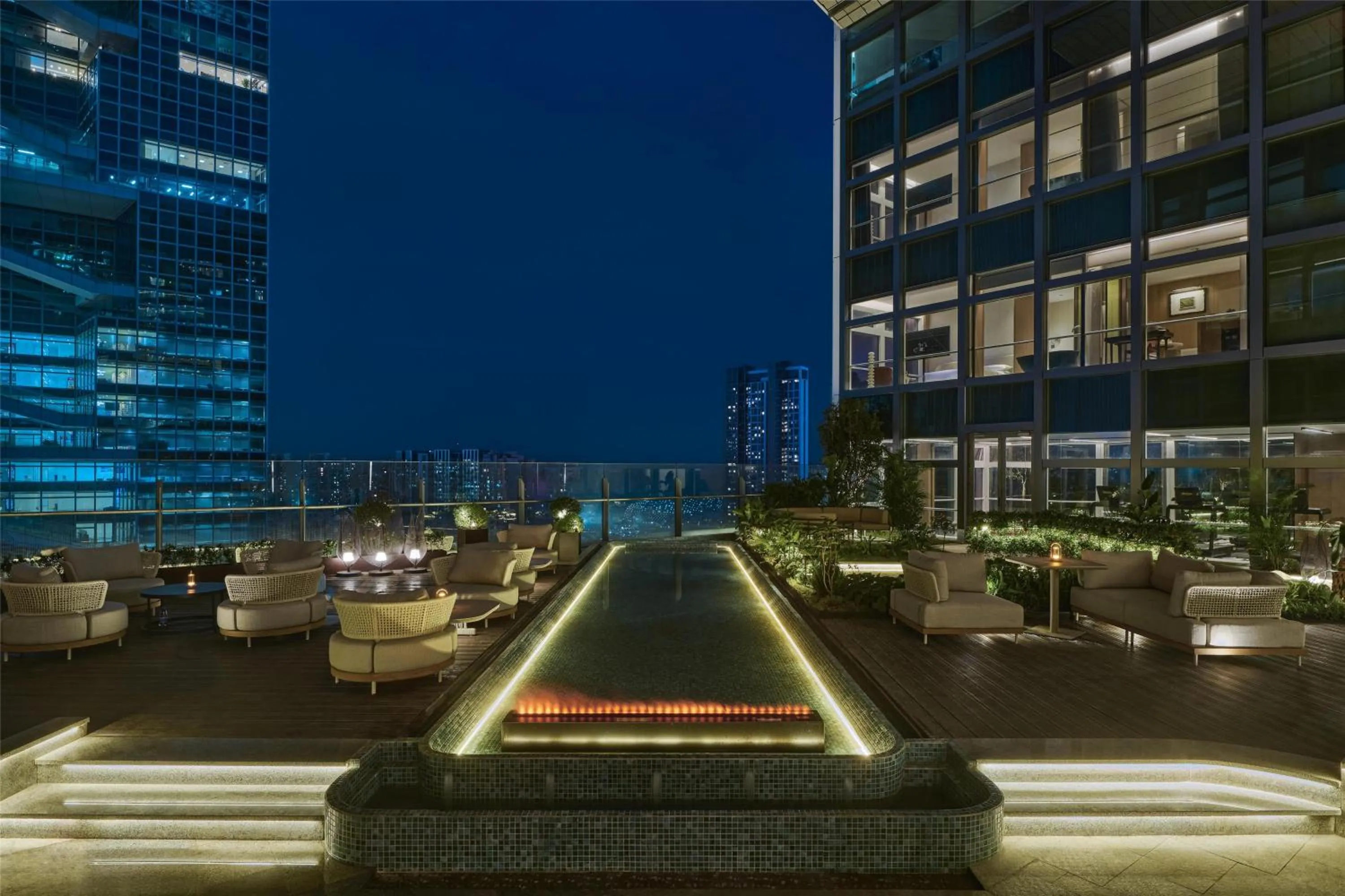 Restaurant/places to eat in Doubletree By Hilton Shenzhen Bay