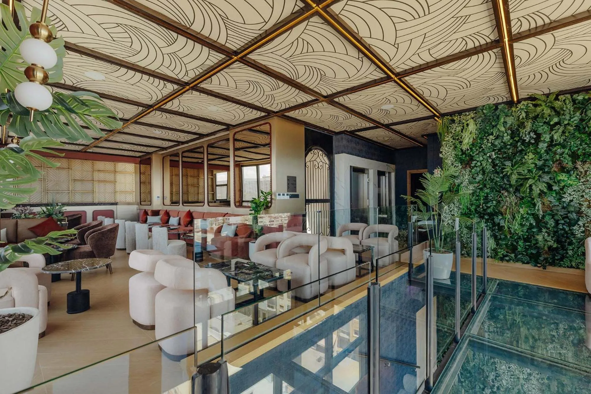 Restaurant/places to eat in Exe Casablanca