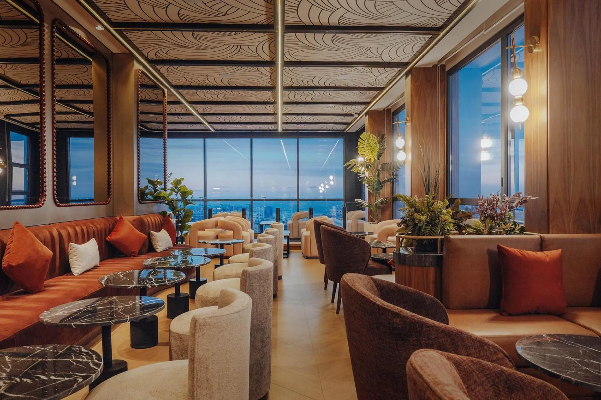 Restaurant/places to eat in Exe Casablanca