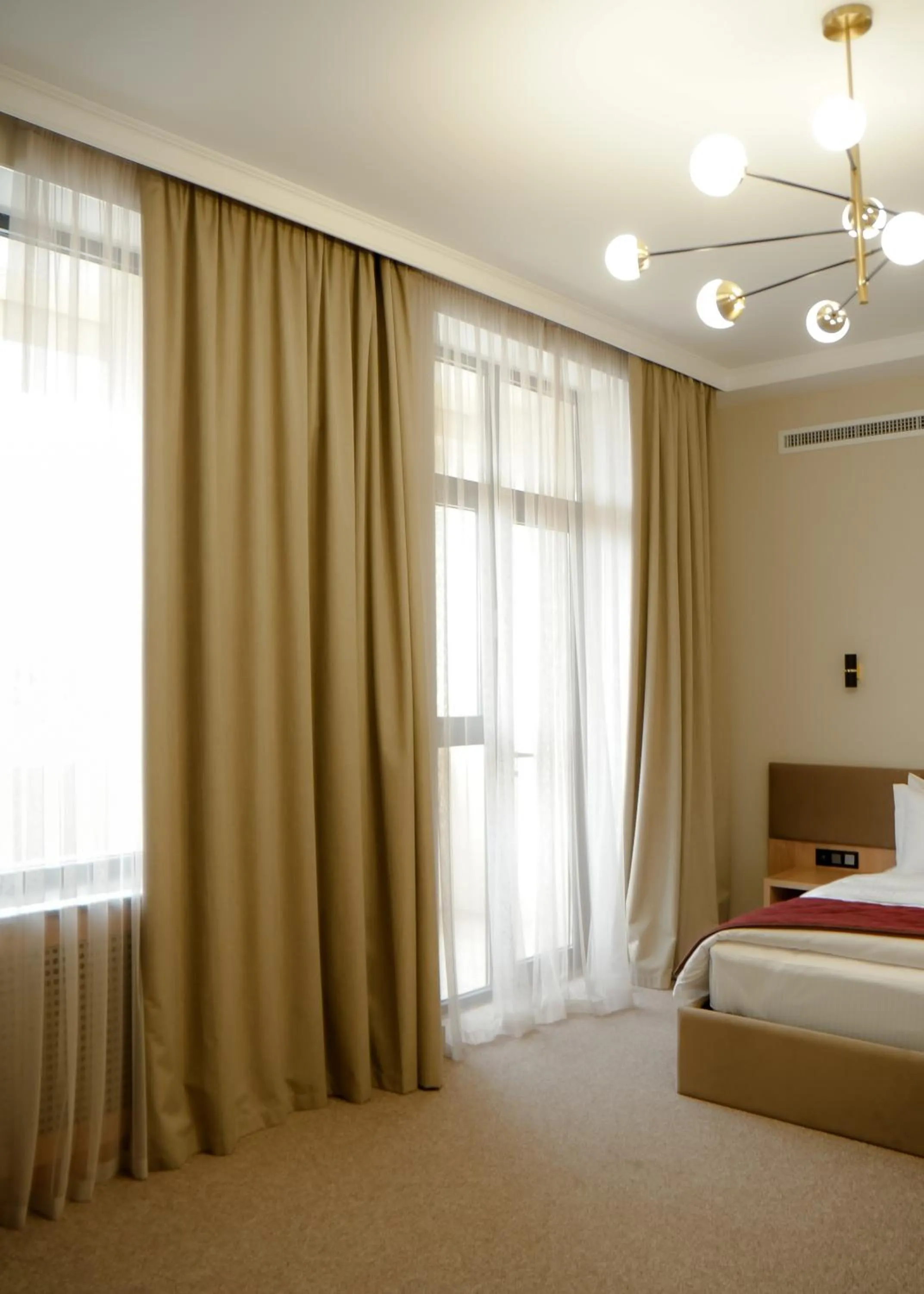 Bedroom, Bed in Mardan Hotel