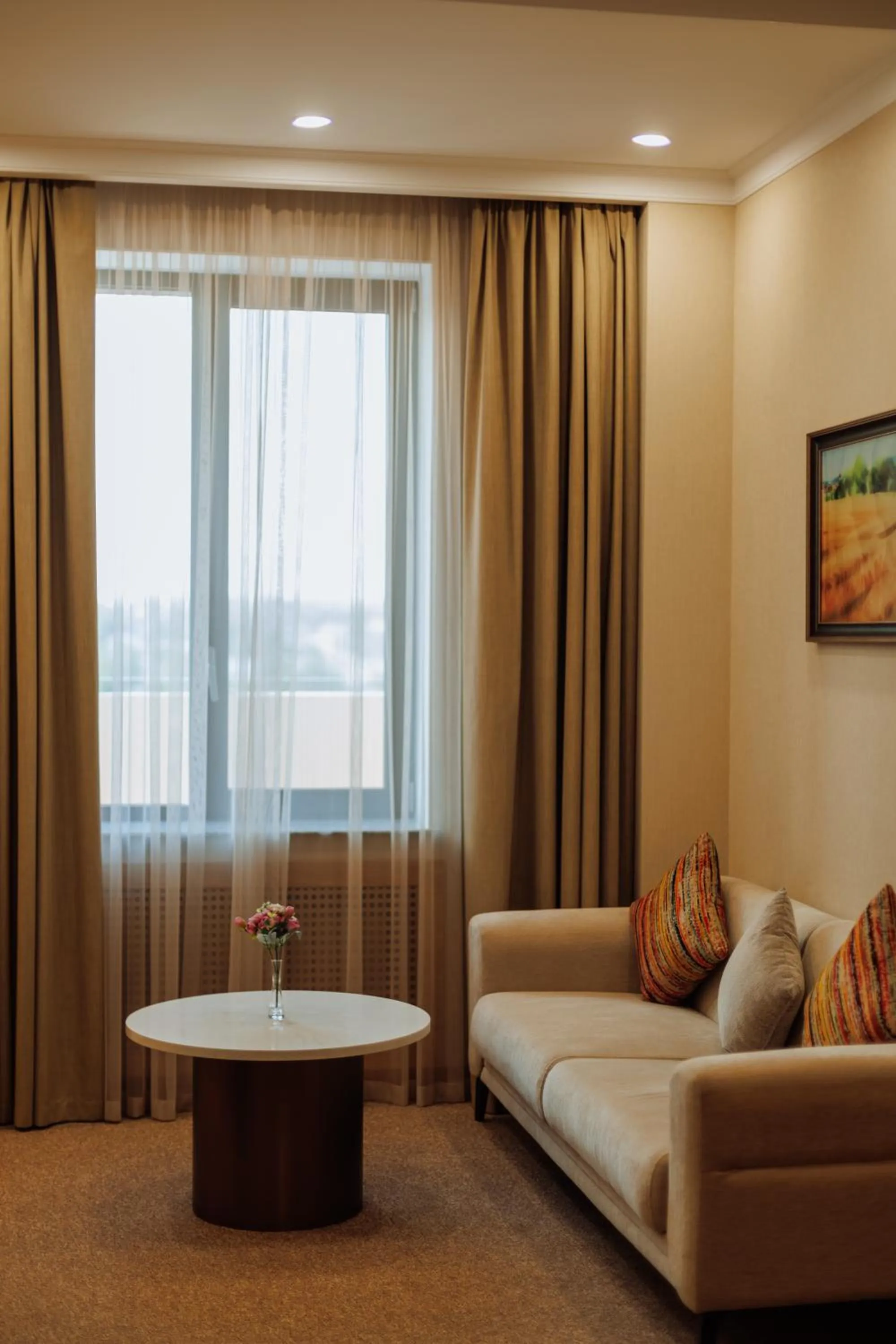 Seating area in Mardan Hotel