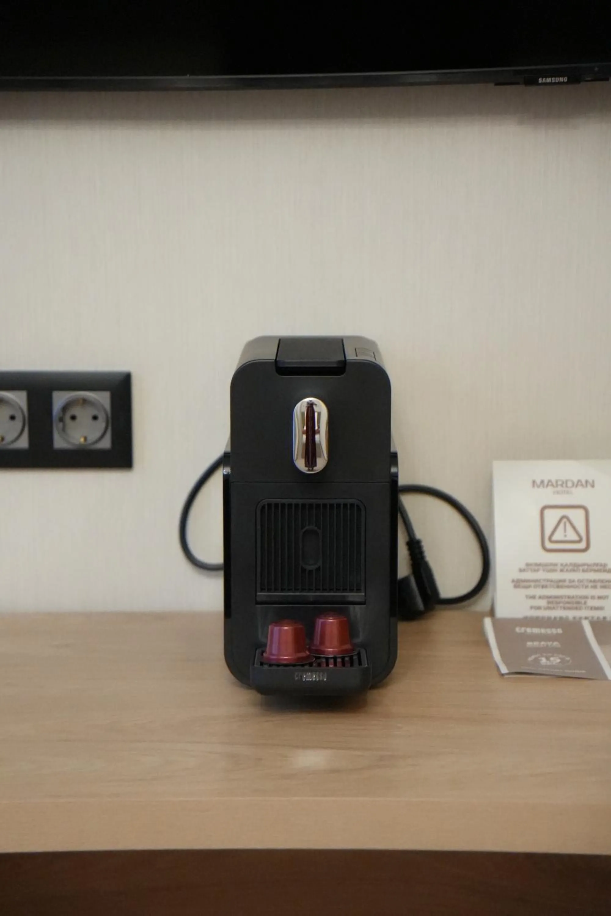 Coffee/tea facilities in Mardan Hotel