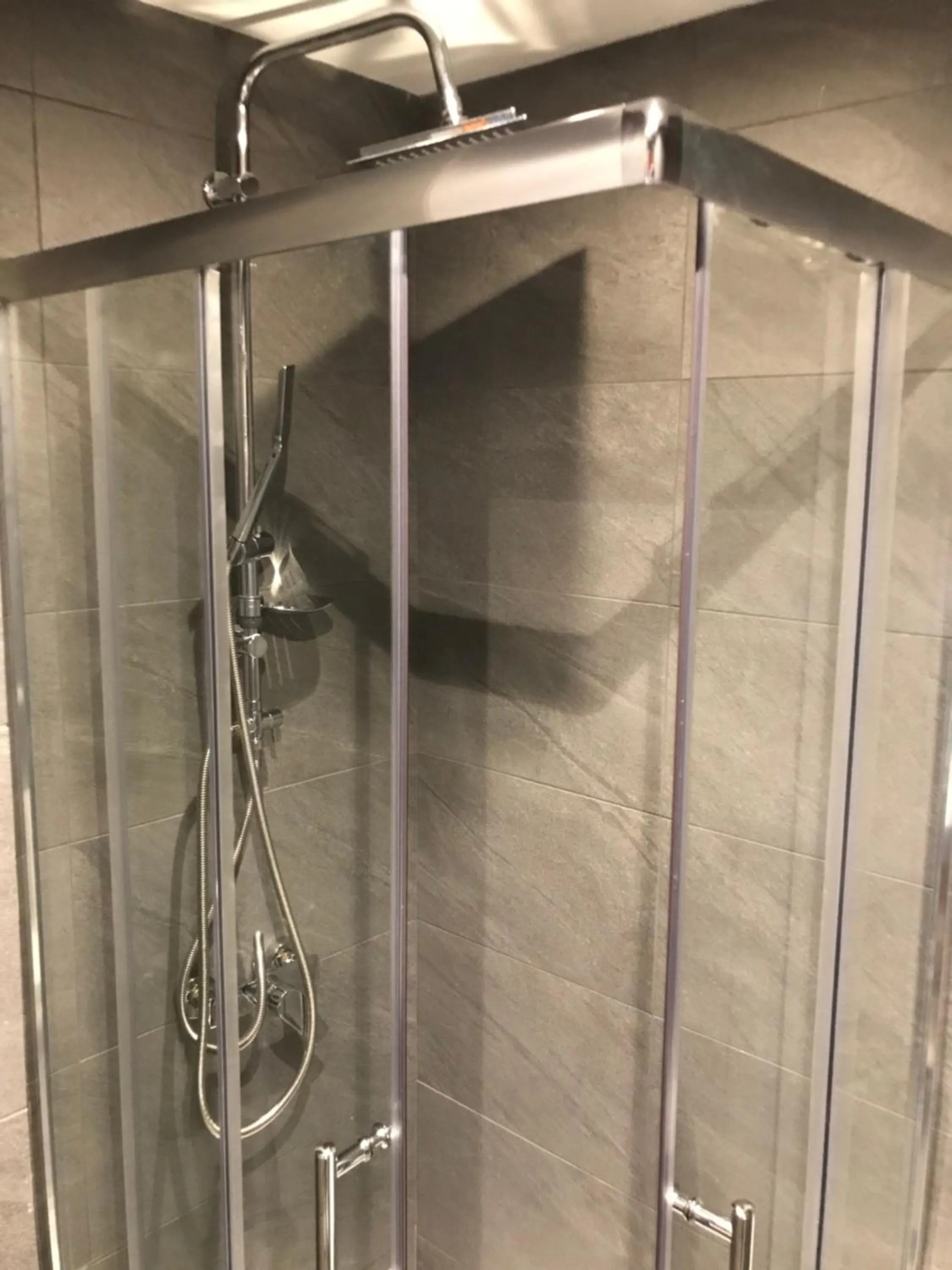 Shower in Filoxenia Hotel & Spa