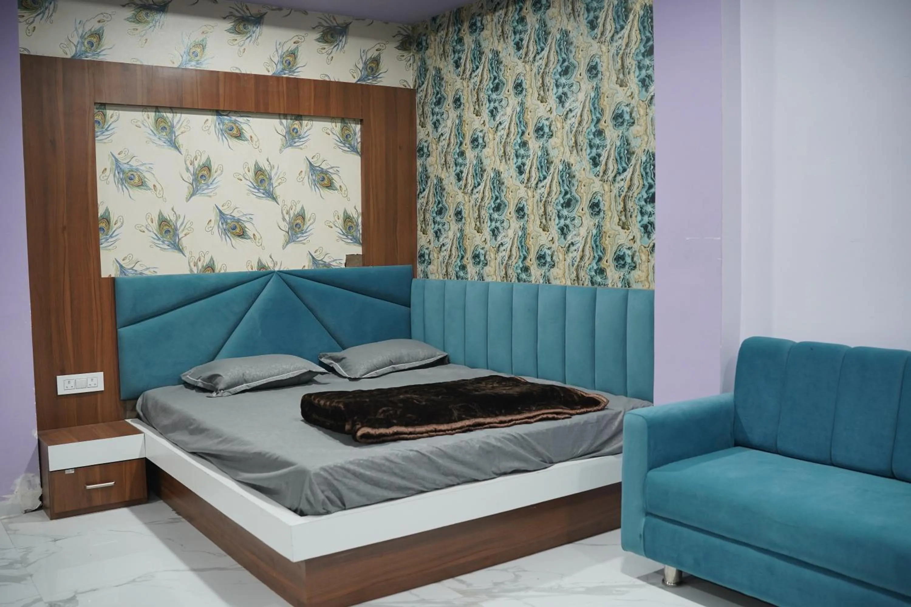 Hotel Shree Radhe Krishna