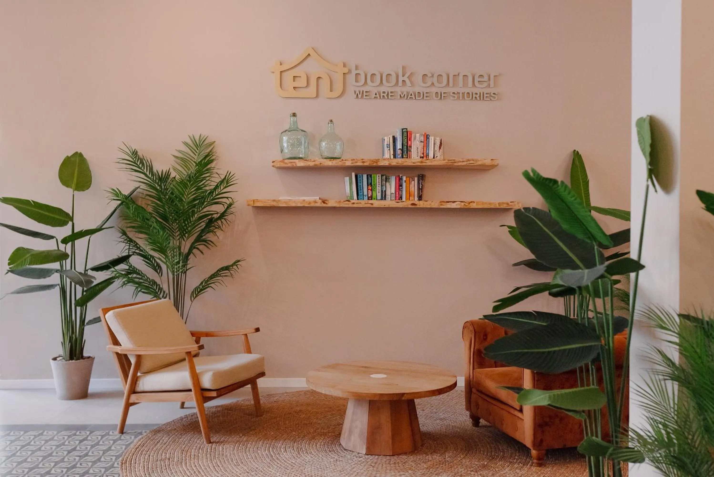 Seating area in tent Torremolinos