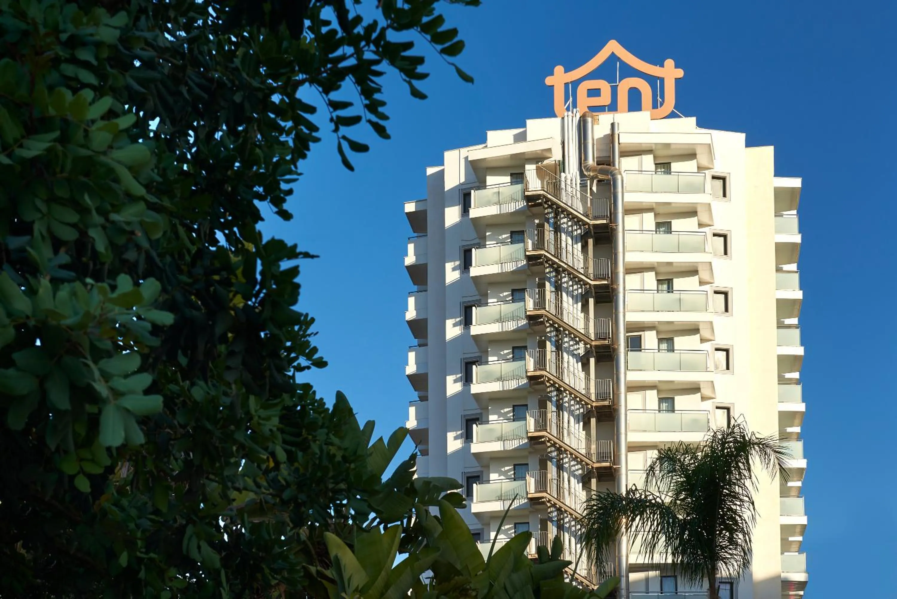 Property building in tent Torremolinos