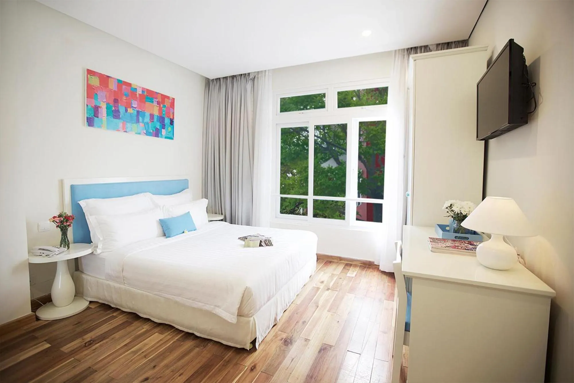 Bedroom, Bed in Palmier Hotel - Art House Da Nang