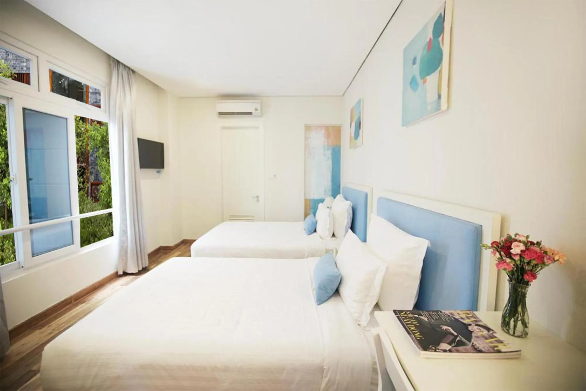 Bed in Palmier Hotel - Art House Da Nang