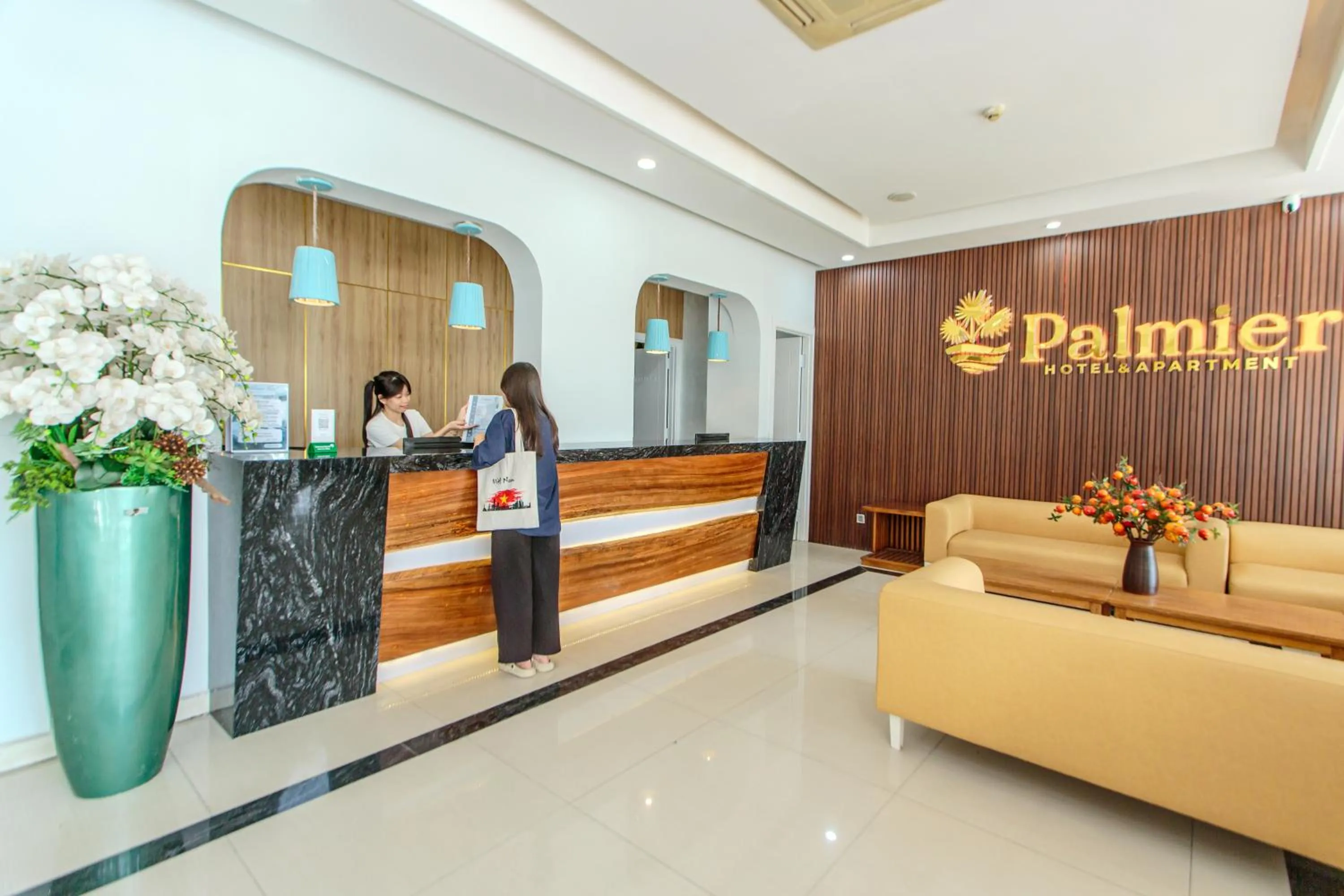 Lobby or reception in Palmier Hotel - Art House Da Nang