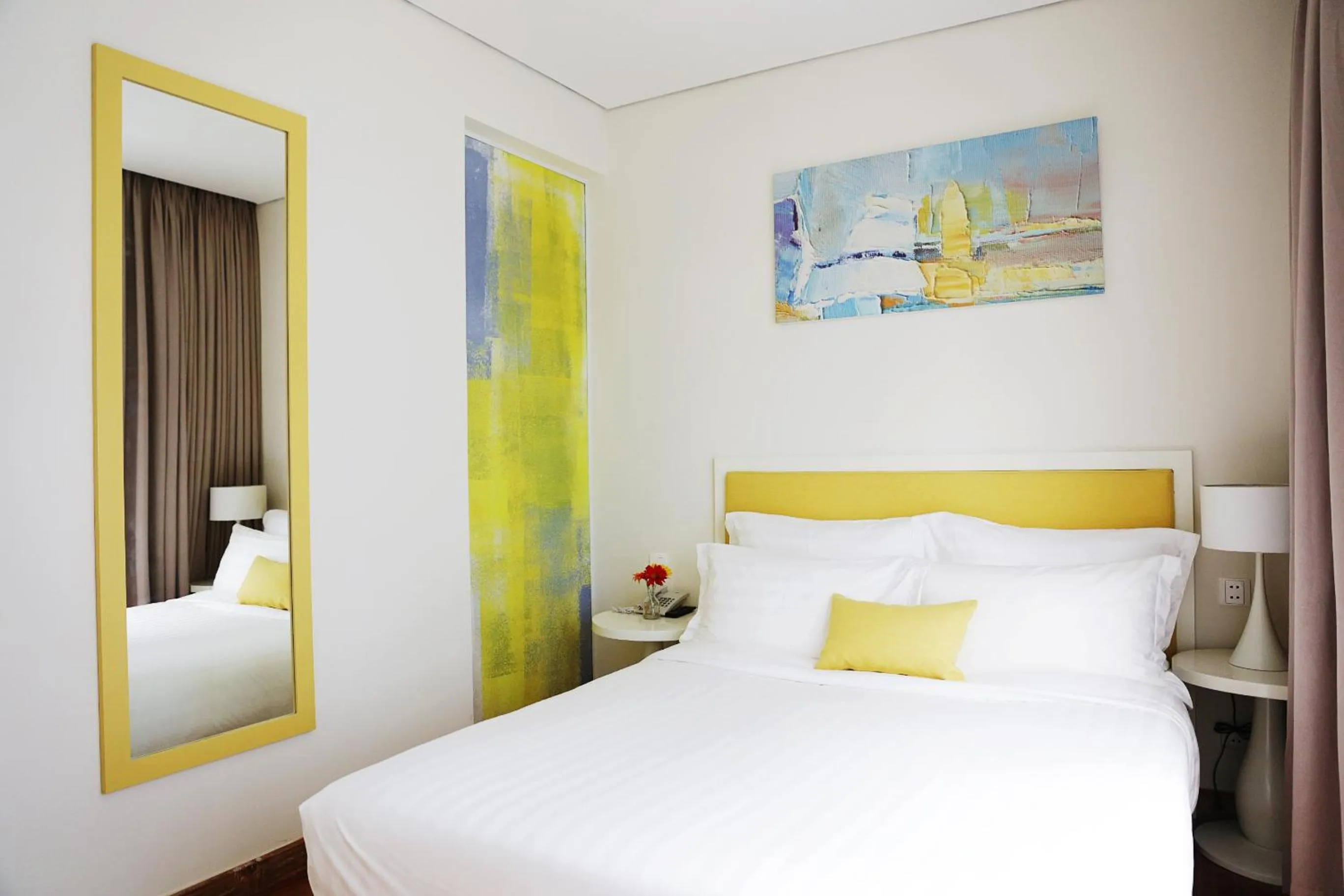 Bedroom, Bed in Palmier Hotel - Art House Da Nang