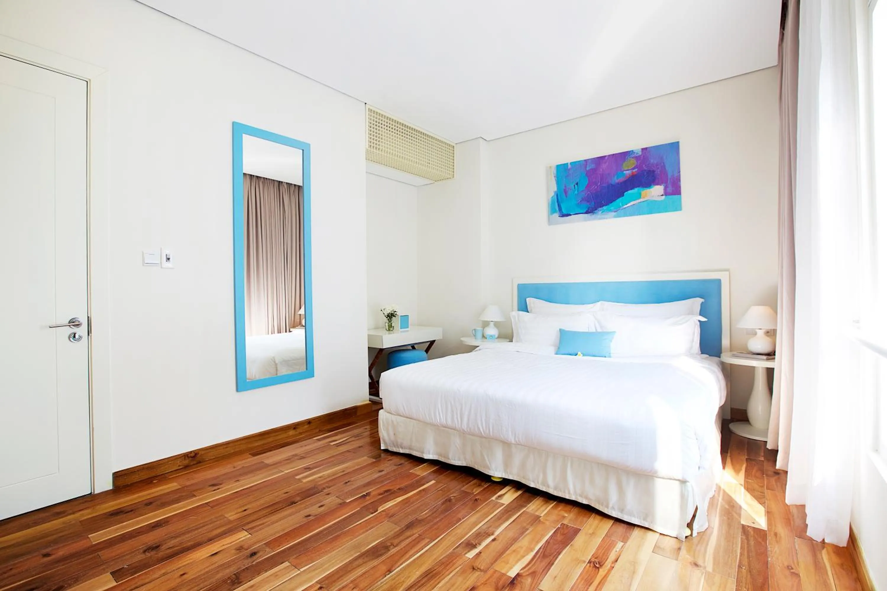 Bed in Palmier Hotel - Art House Da Nang