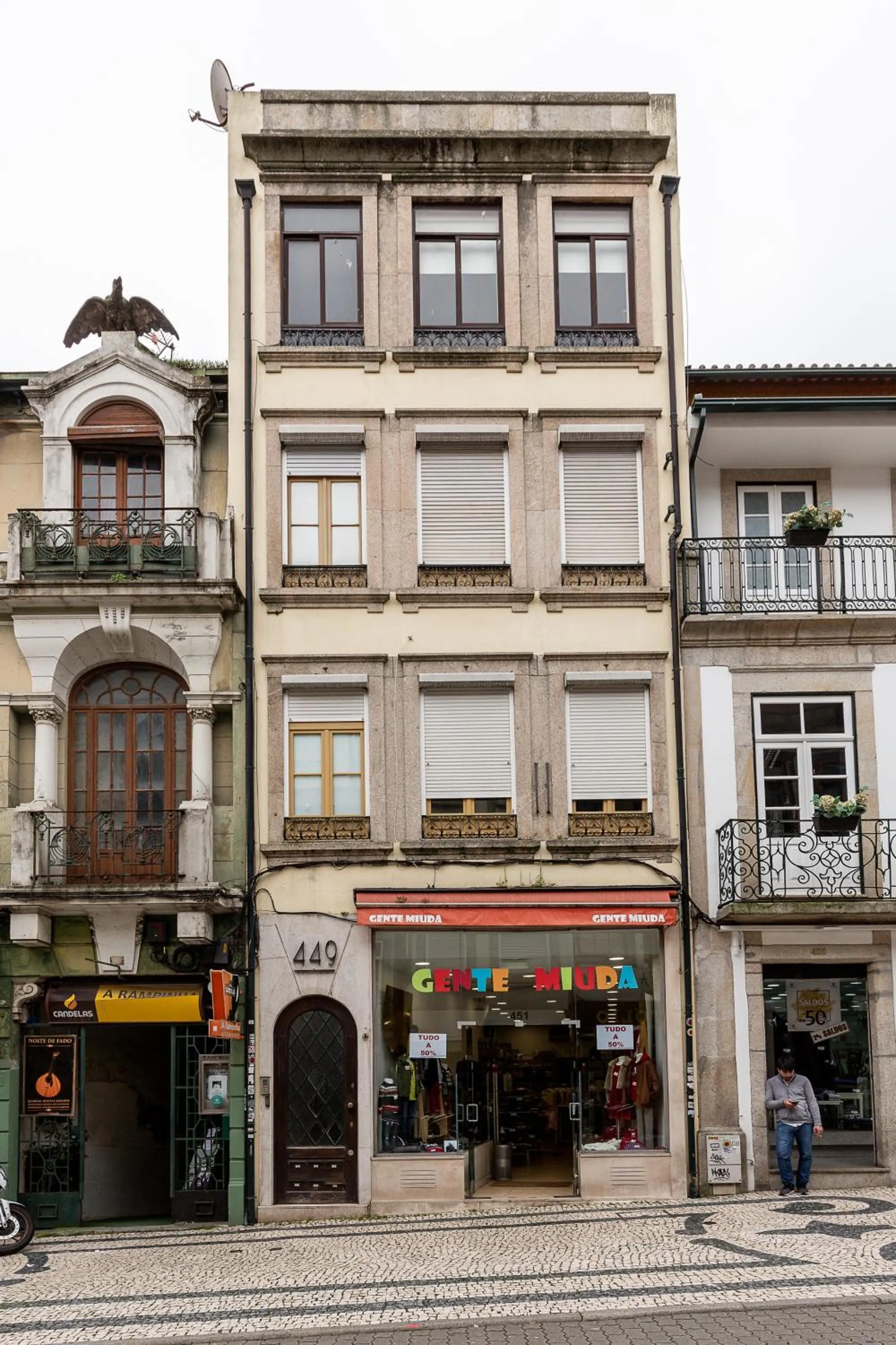 Property building in YOUROPO - Capela