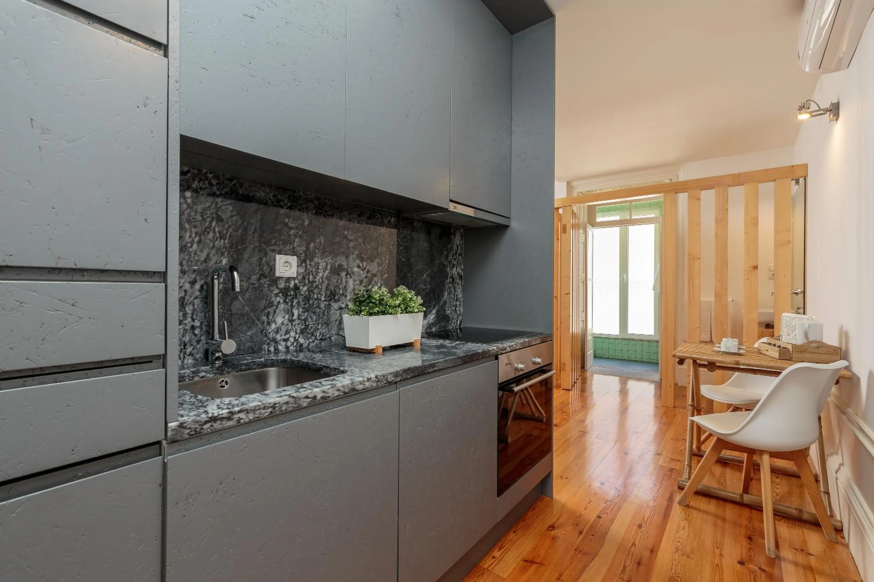 dishwasher in YOUROPO - Capela