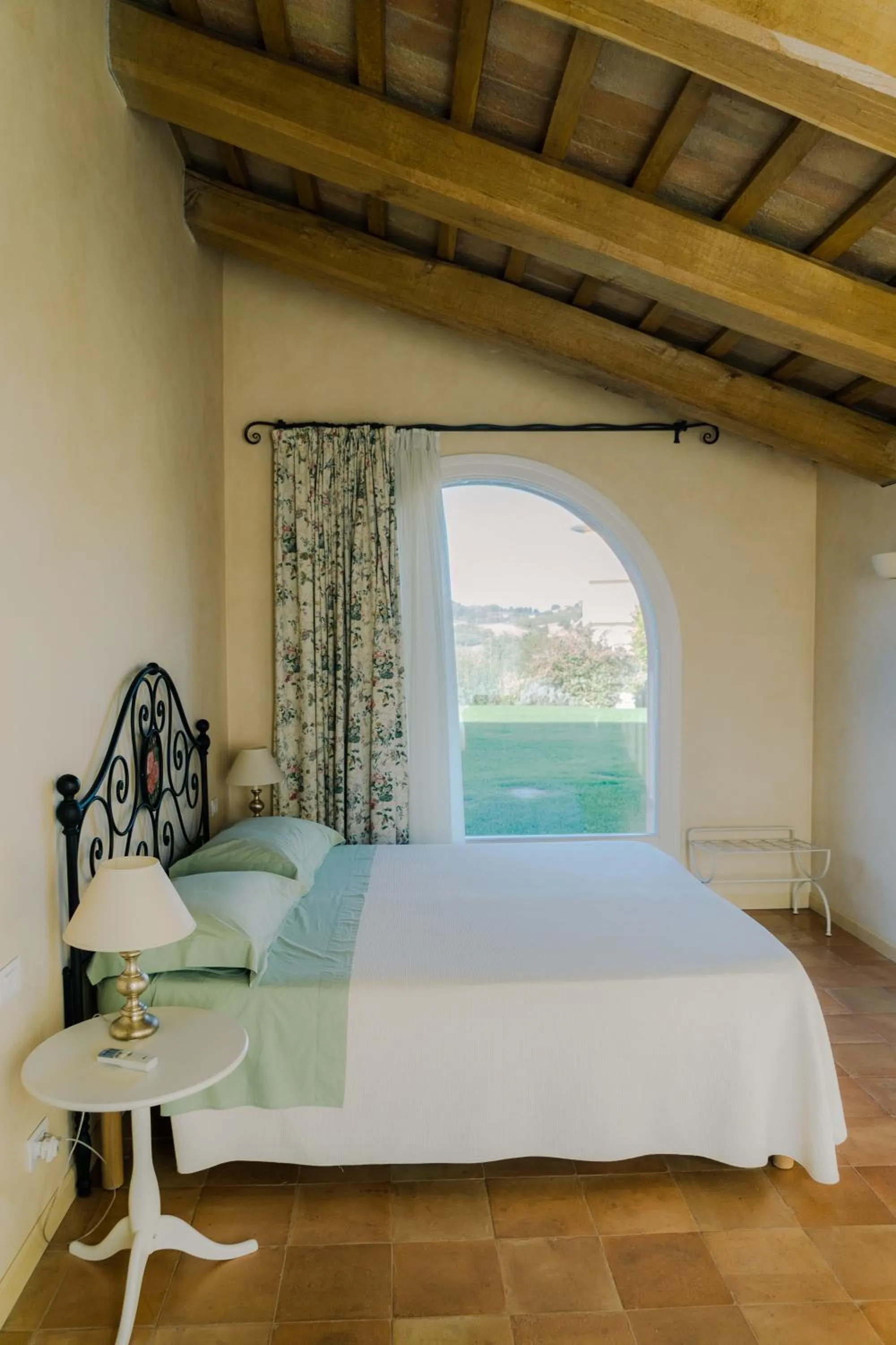 Natural landscape, Bed in Nontiscordardimé B&B Villa Agriturismo