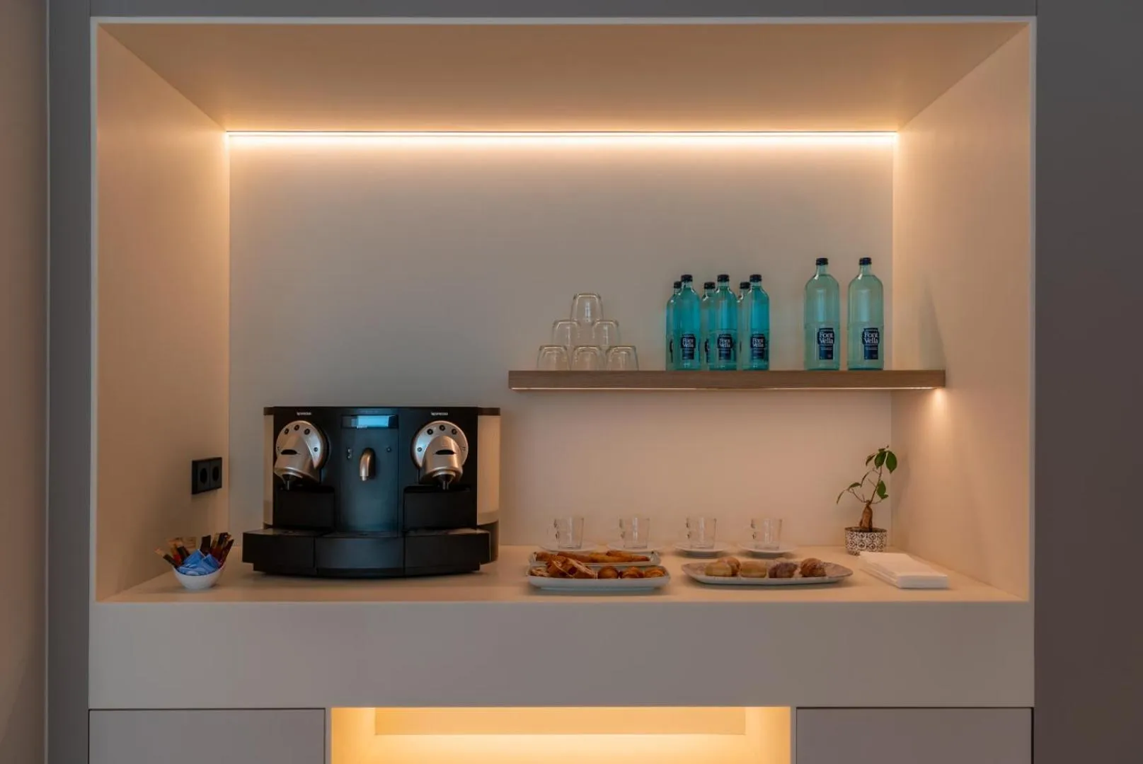 1935 Hotel Boutique & Apartments - Adults Only