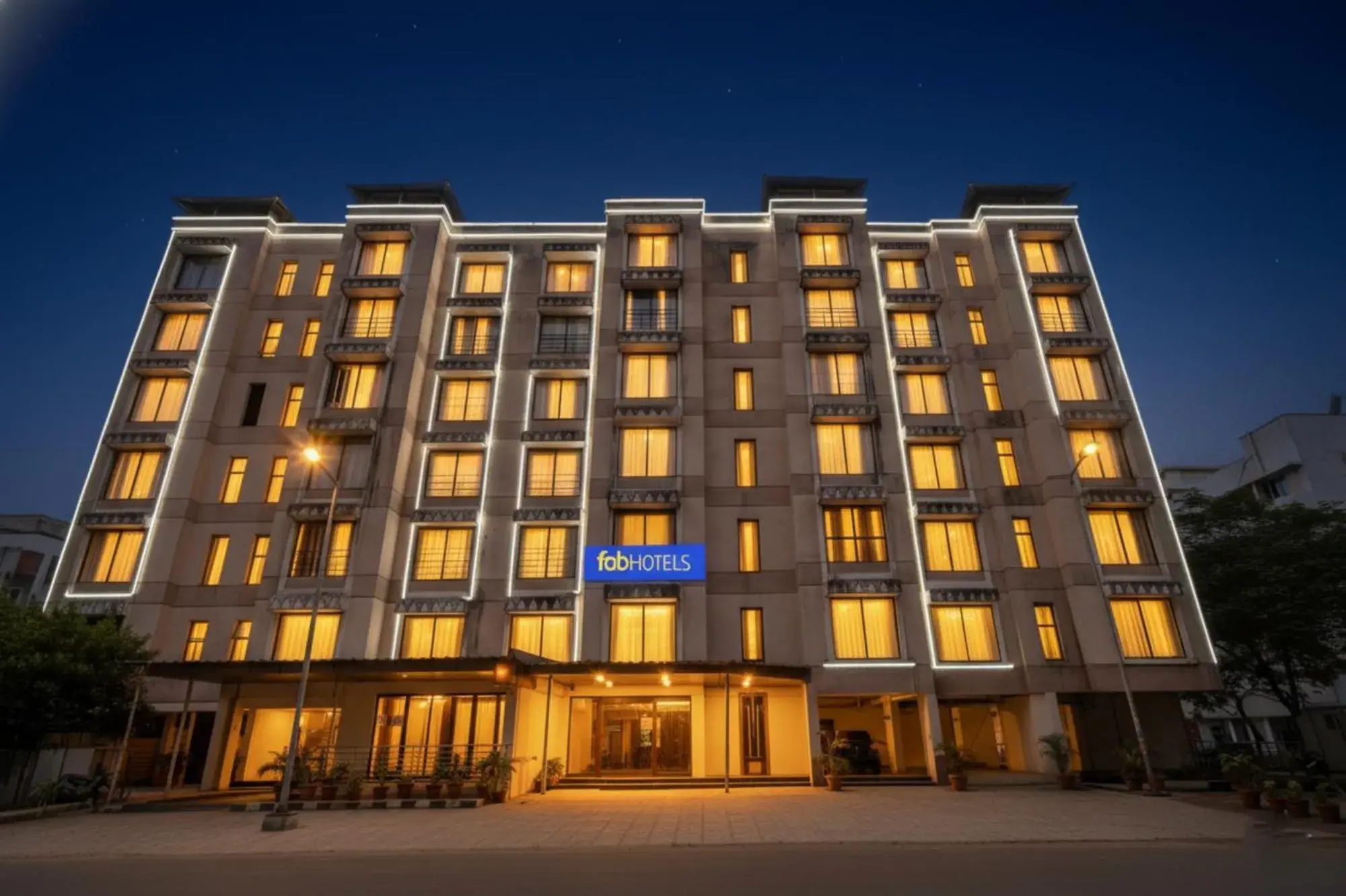 Hotel Omkar & Lodging - Phoenix Market City Hotel Omkar & Lodging - Phoenix Market City