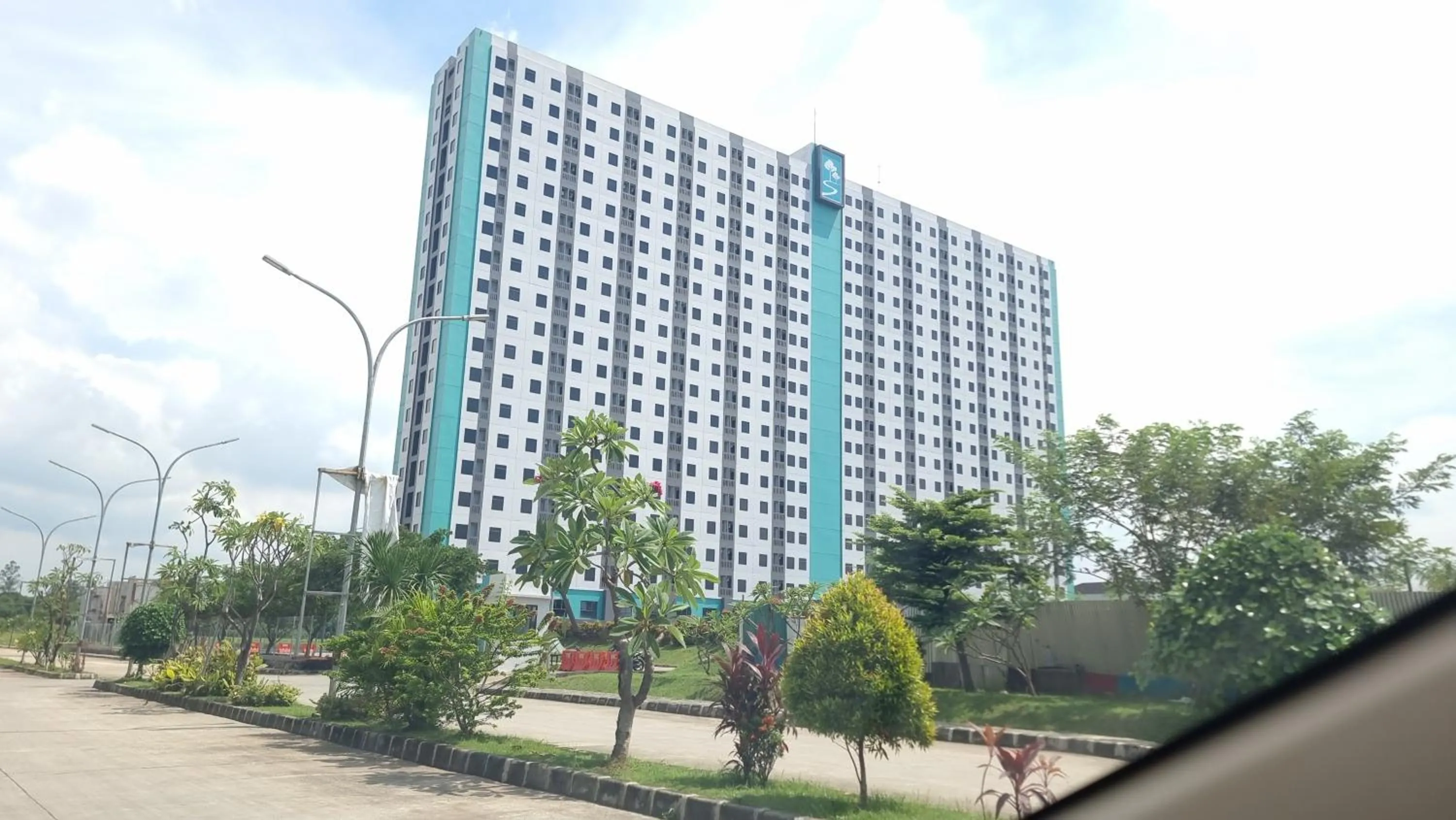 Property building in Dancenter Bekasi Formerly Riverdale