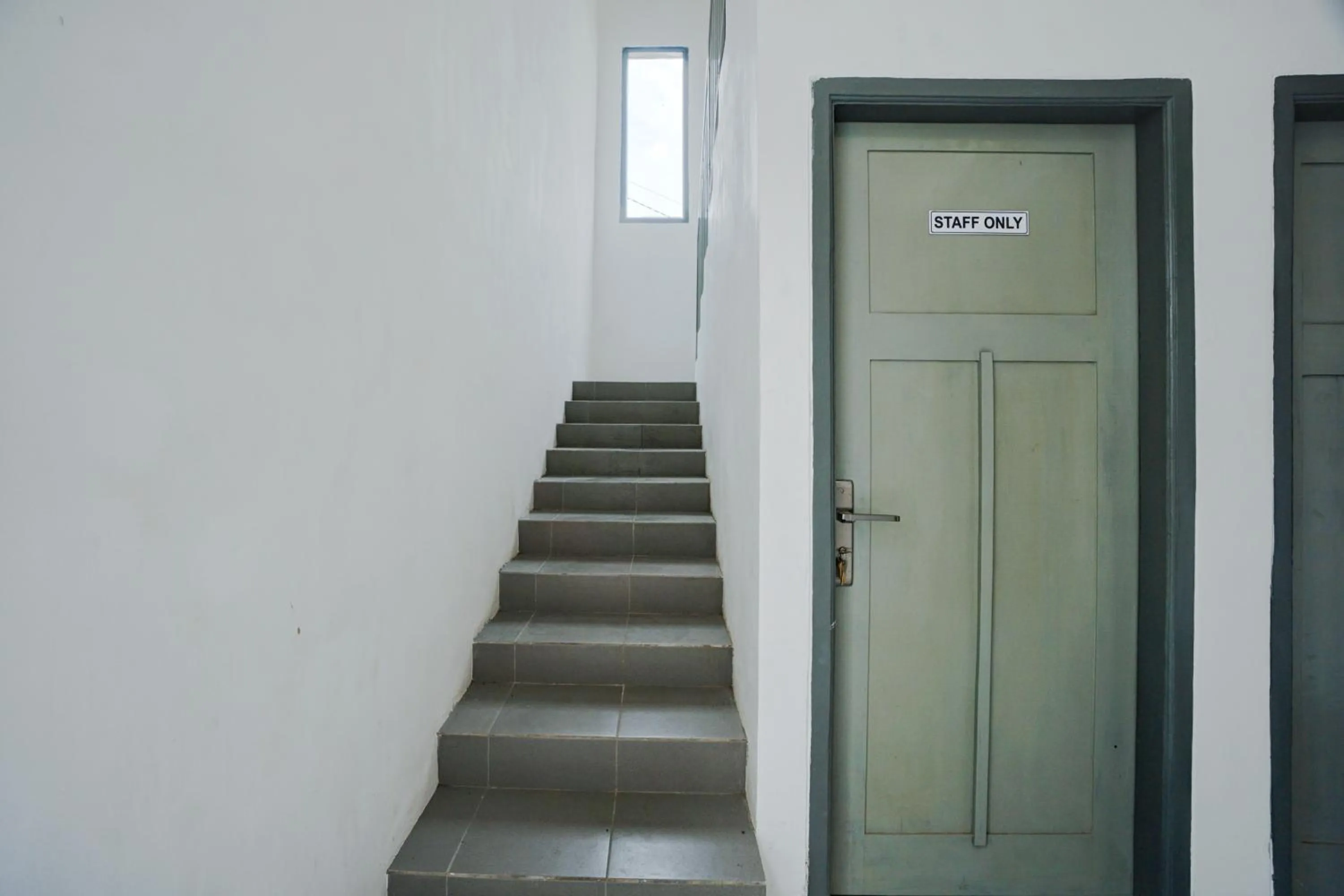 Area and facilities in Hotel O Nawangwulan