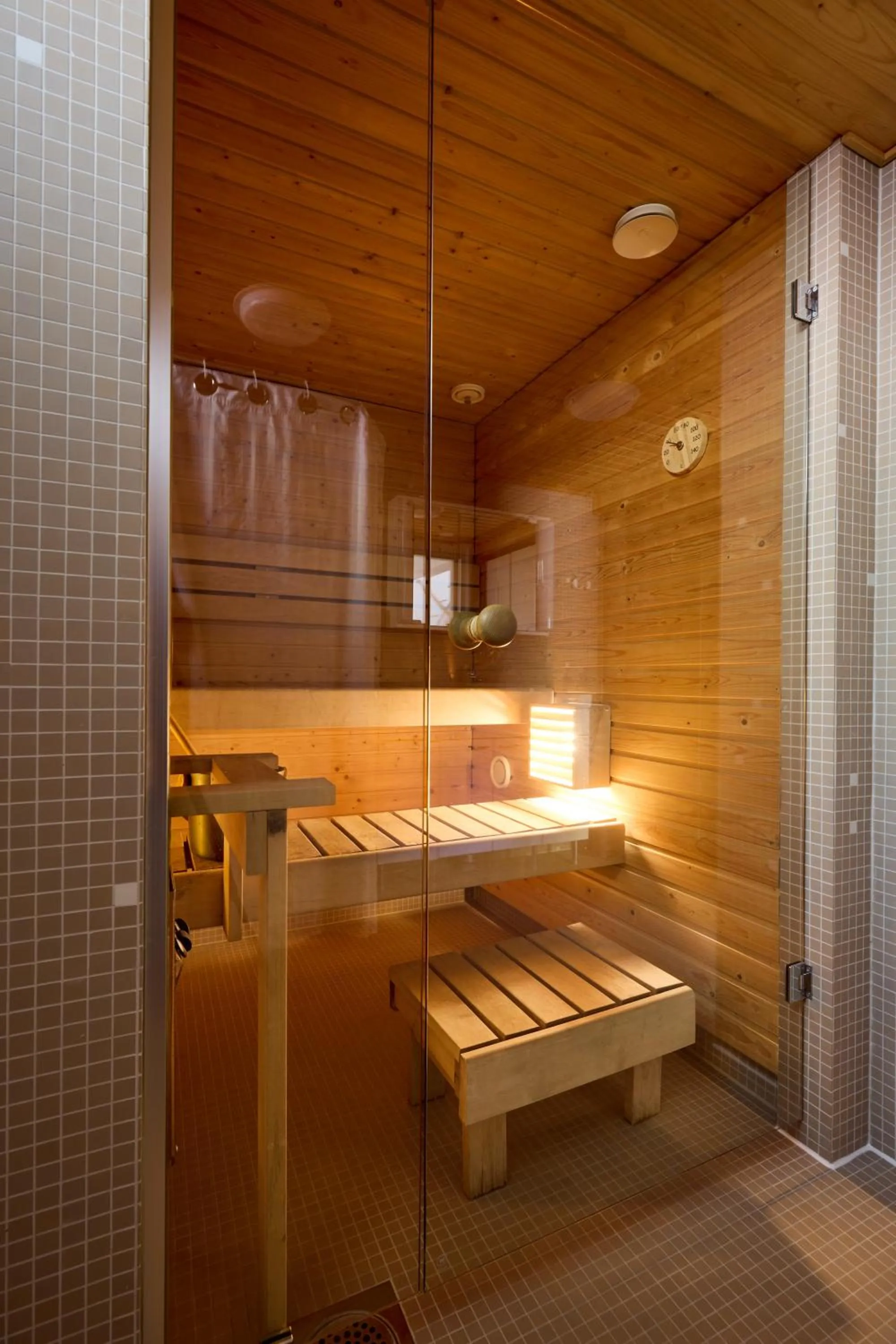 Sauna, Bed in Töölö Towers