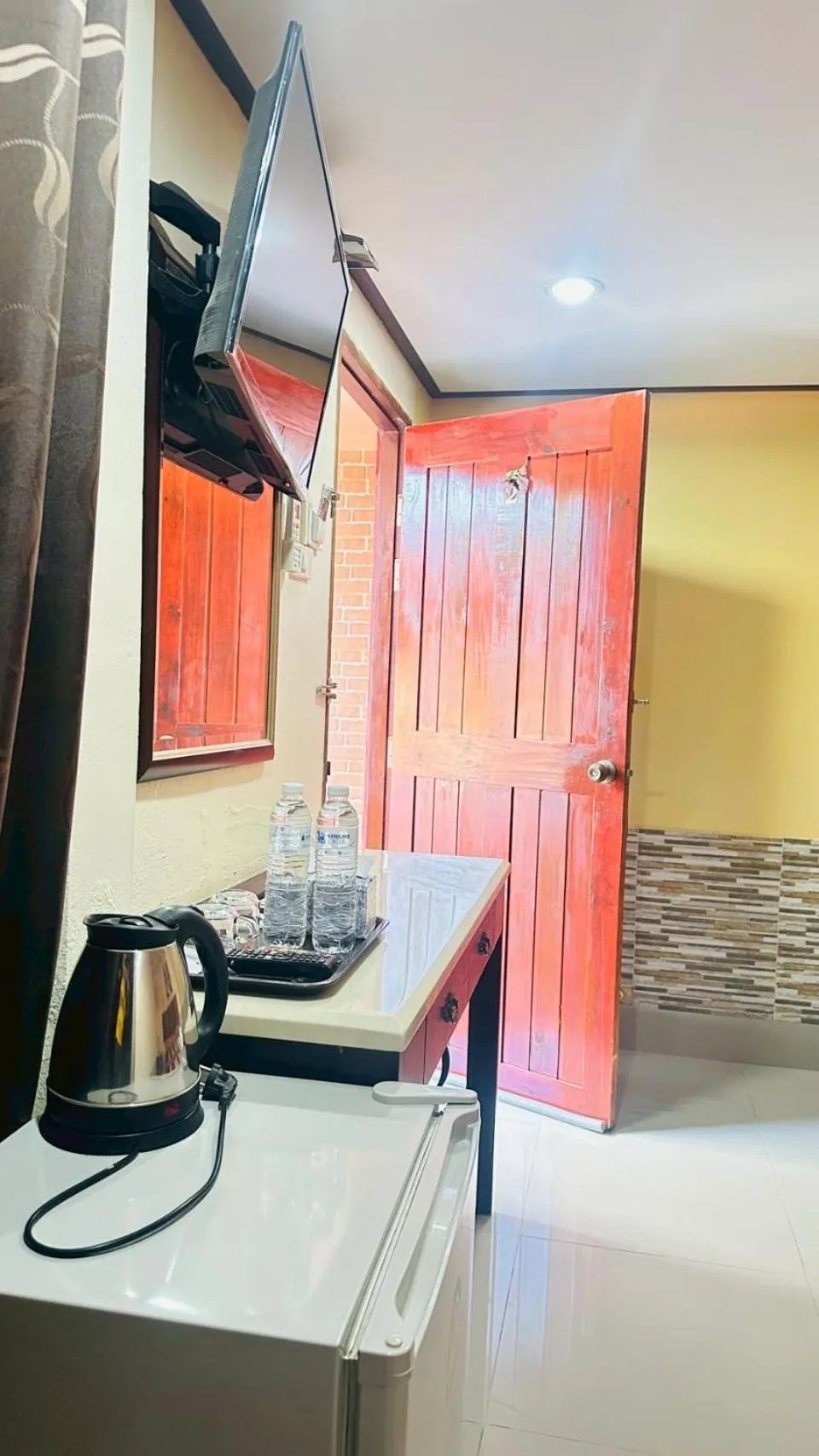 TV and multimedia in The Windsor Boutique Resort