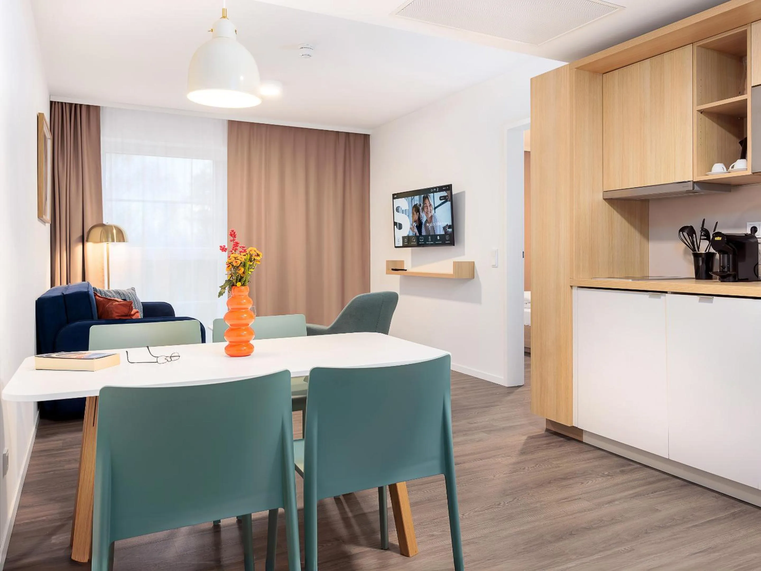 TV and multimedia in smartments Hamburg Hamm