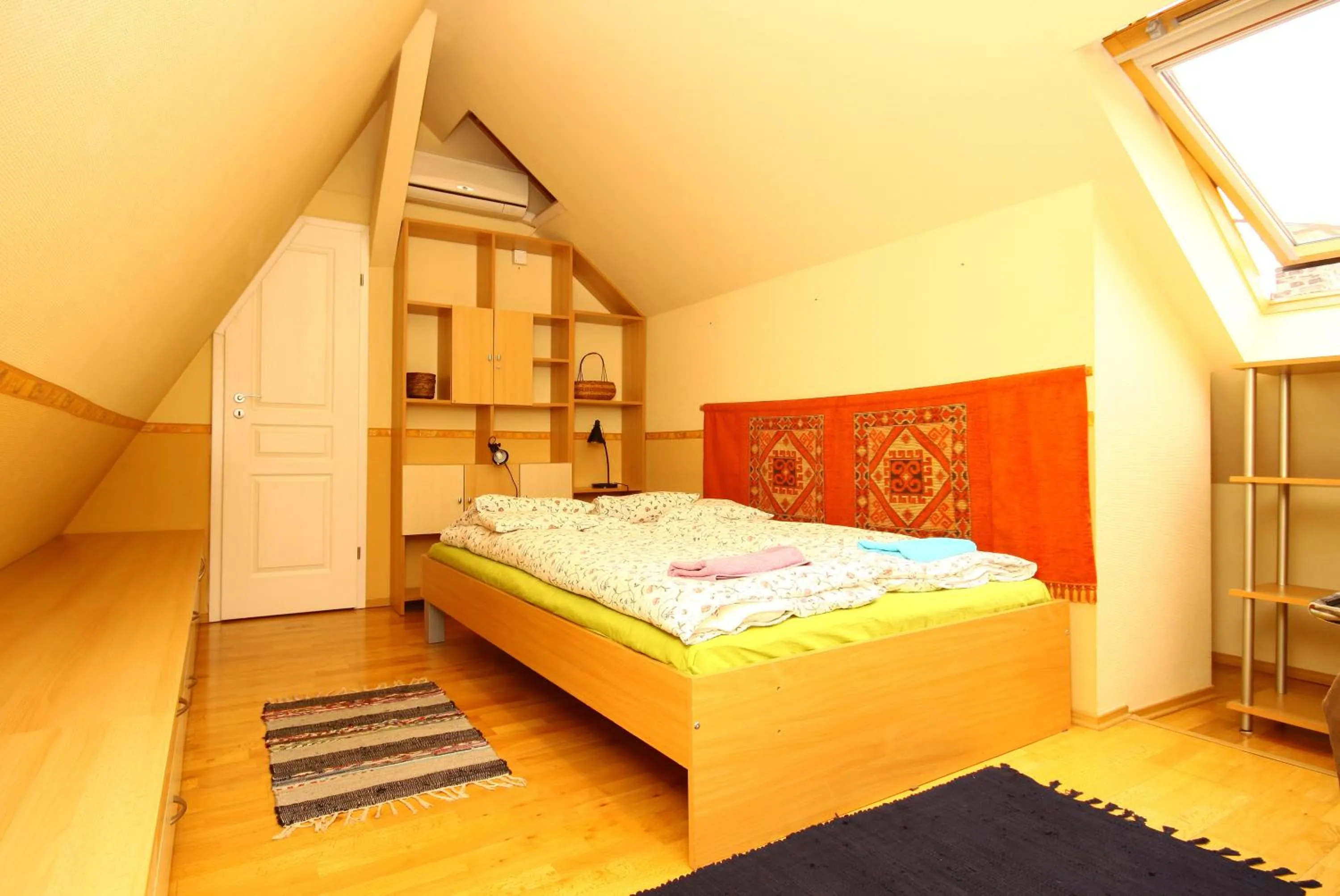 Bedroom, Bed in Pal's Hostel and Apartments