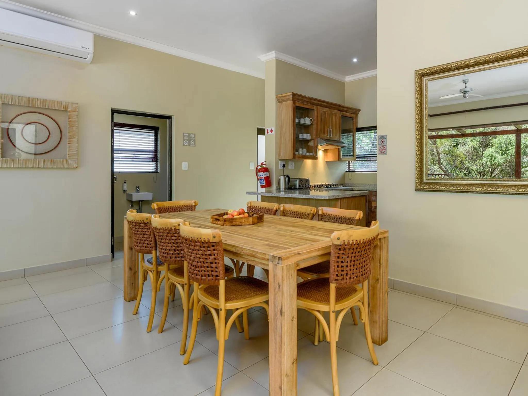 Dining area in Monomotapa Village