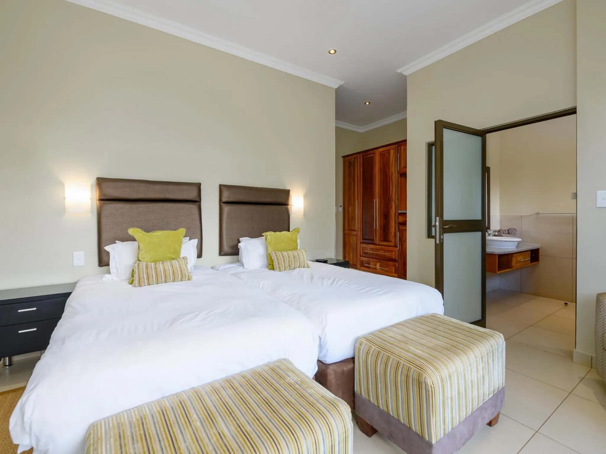 Bedroom in Monomotapa Village