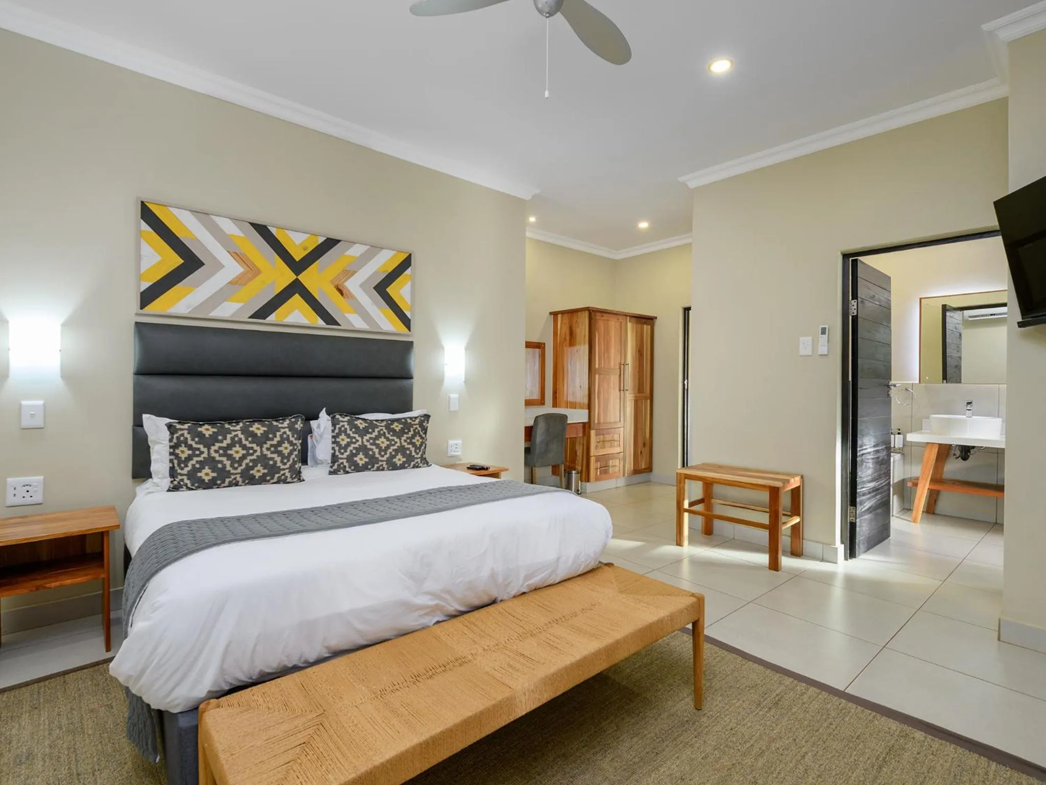 Bedroom in Monomotapa Village