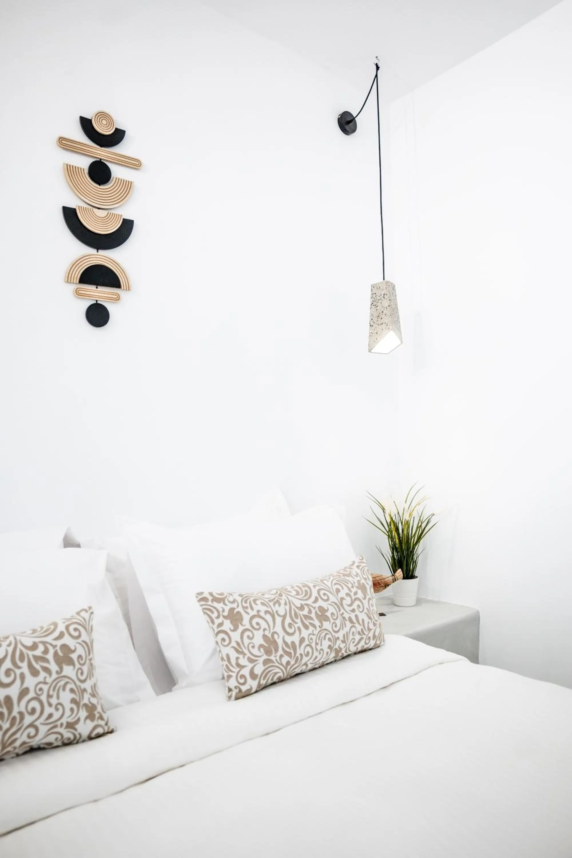 Bed in Kýma Perissa