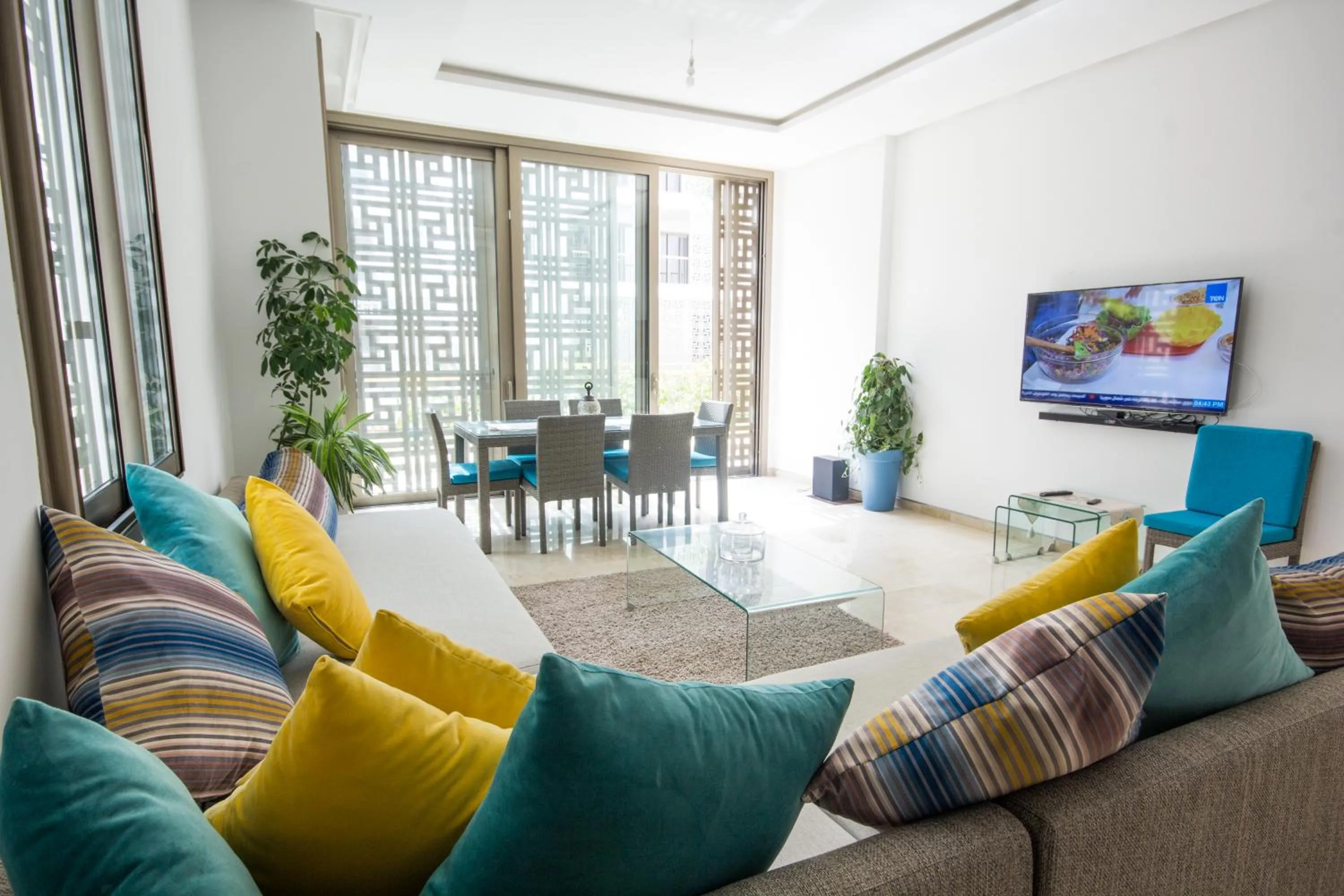 Communal lounge/ TV room in Marina Rabat Suites & Apartments