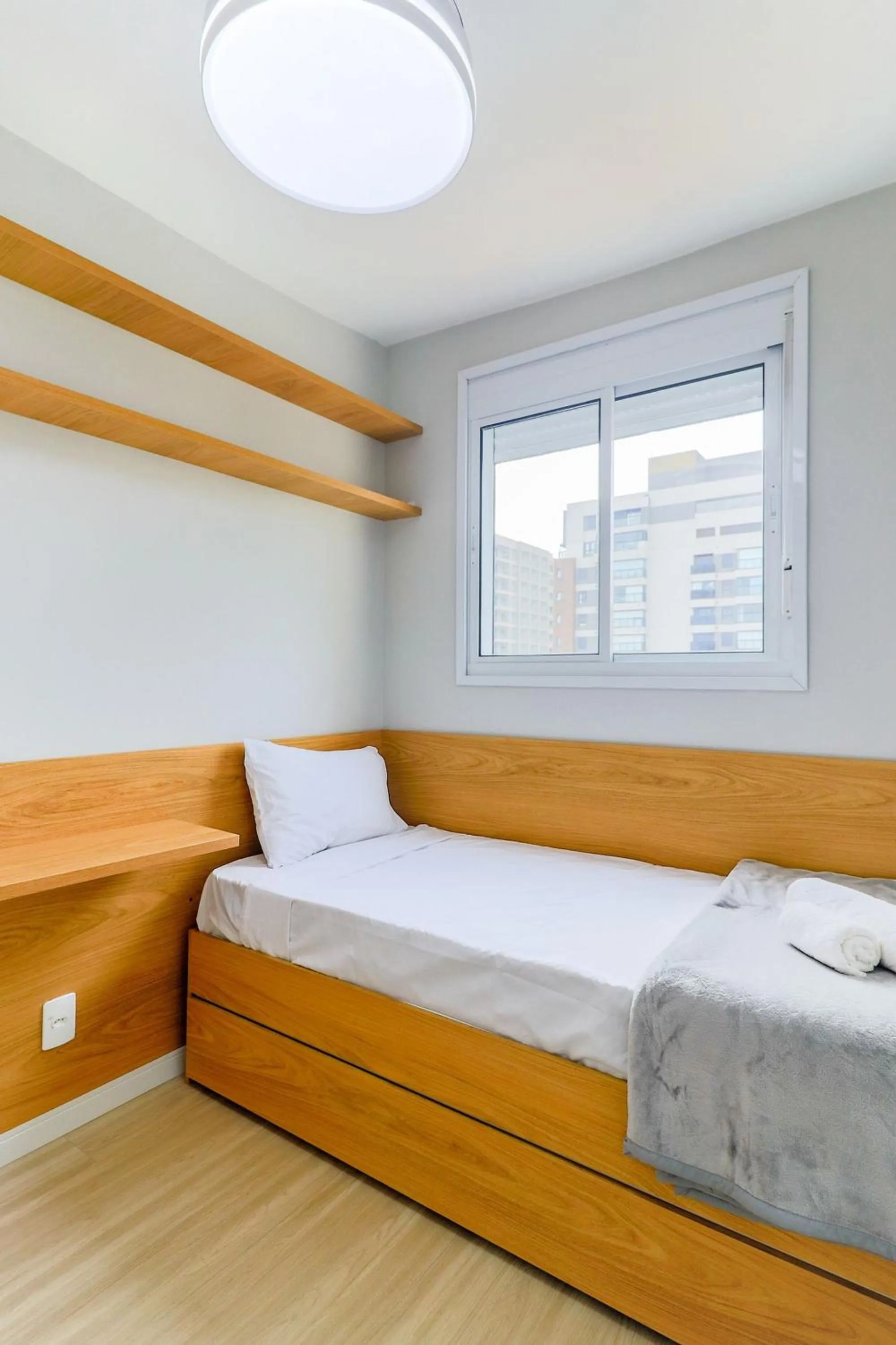 Bedroom, Bed in Composite Moema