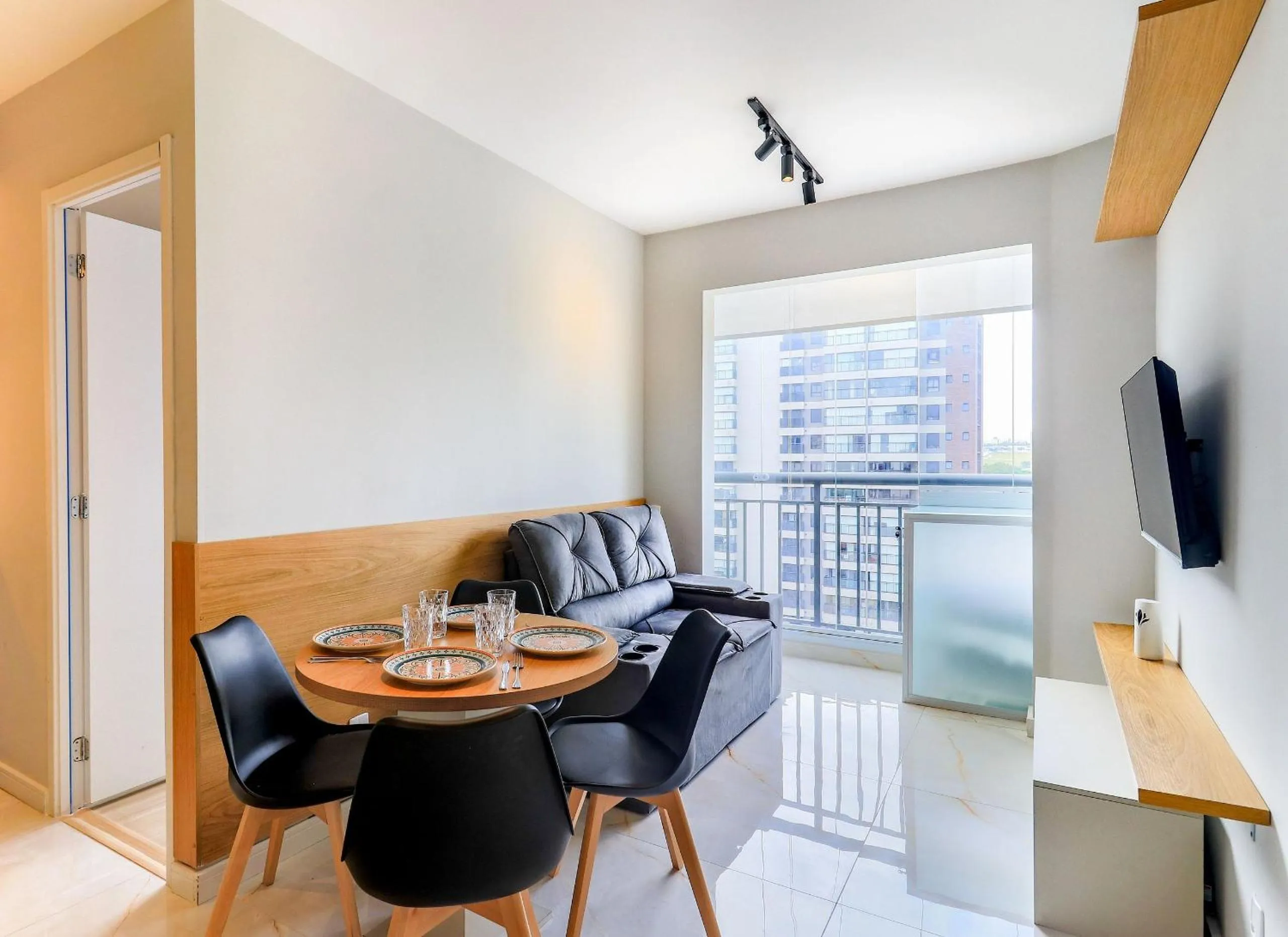 Living room in Composite Moema