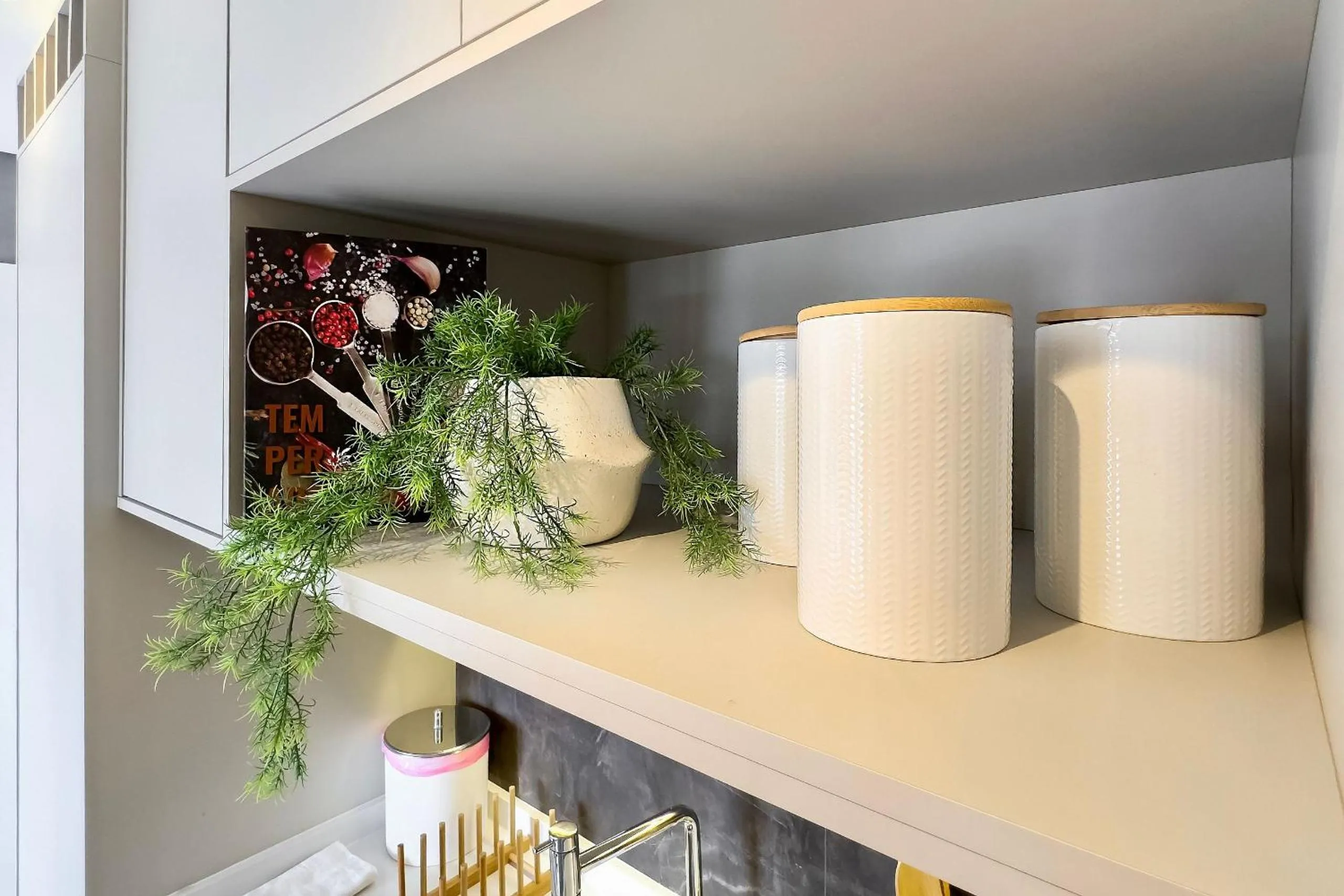 Kitchen or kitchenette in Composite Moema