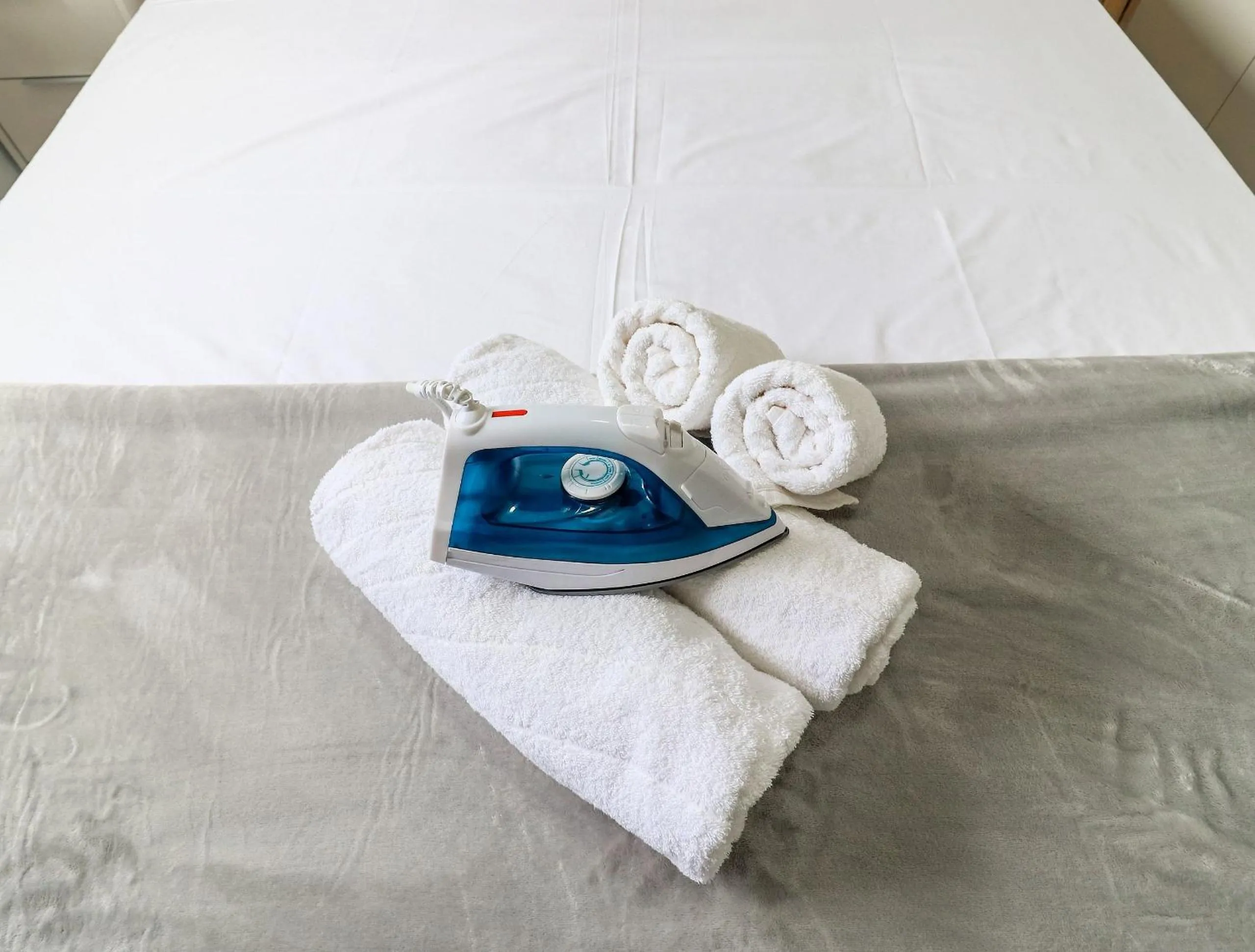 Toilet, Bed in Composite Moema