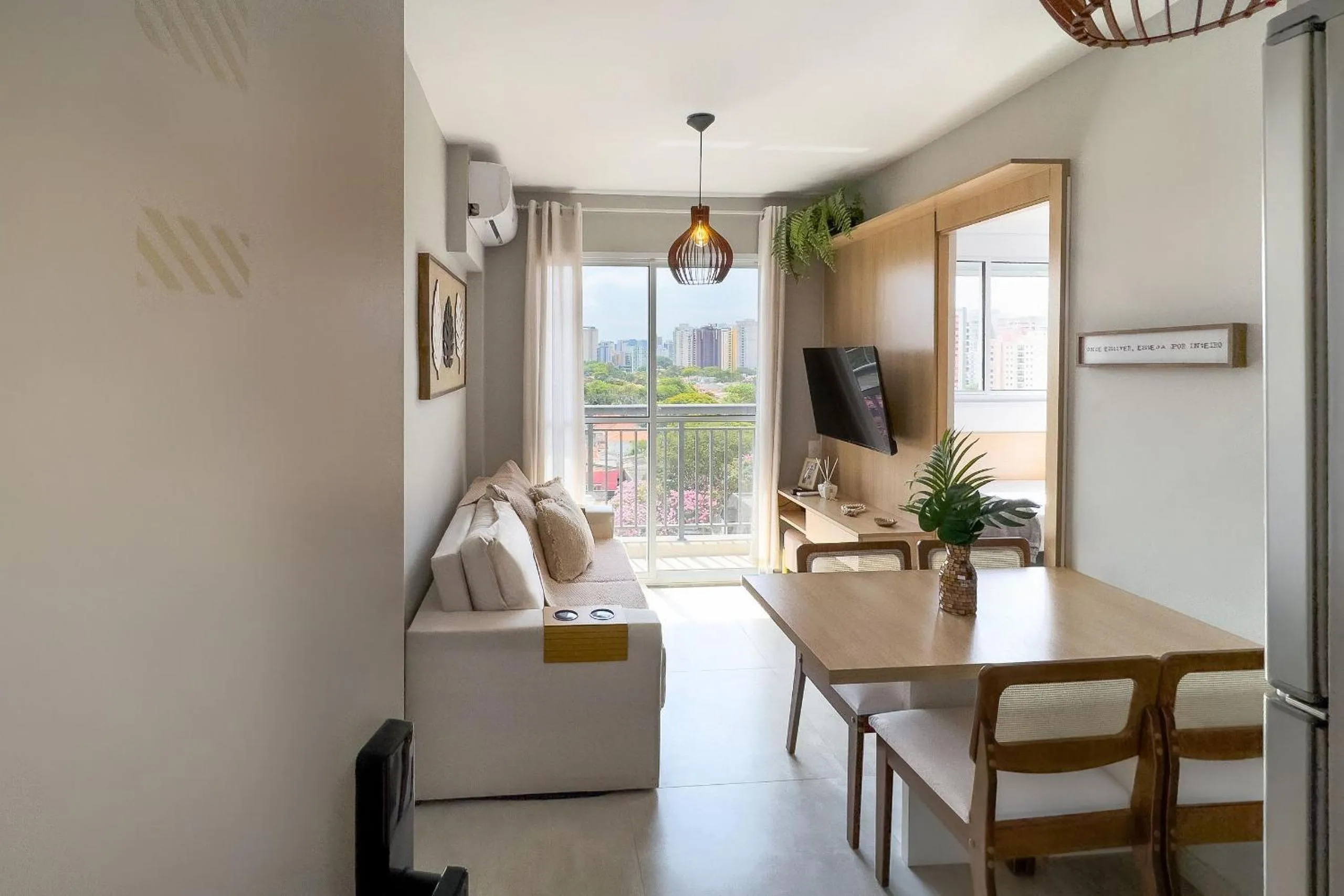 Living room in Composite Moema