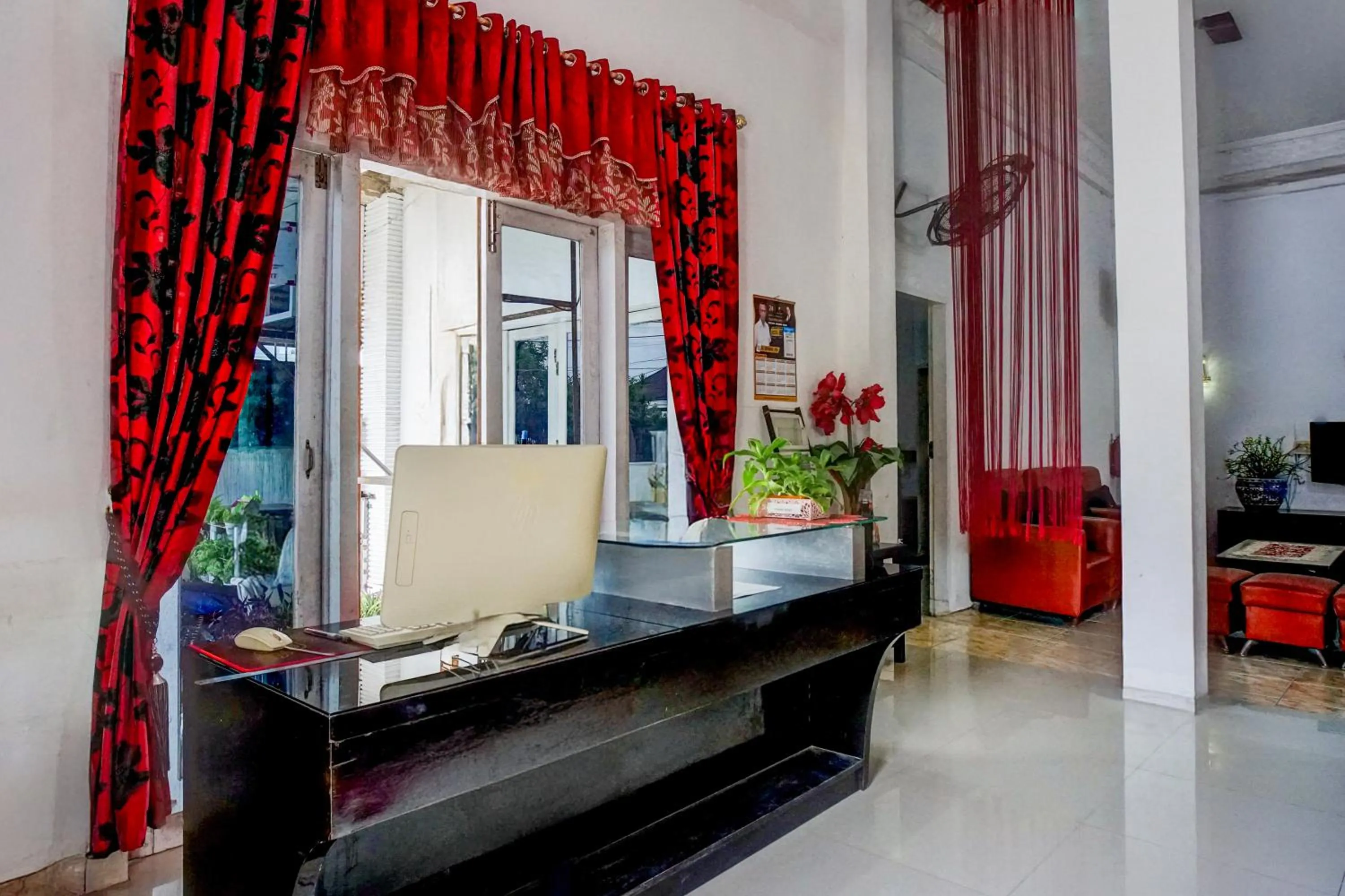 Lobby or reception in Hotel O Banda Aceh near Masjid Raya Baiturrahman formerly Wisma Tsacita