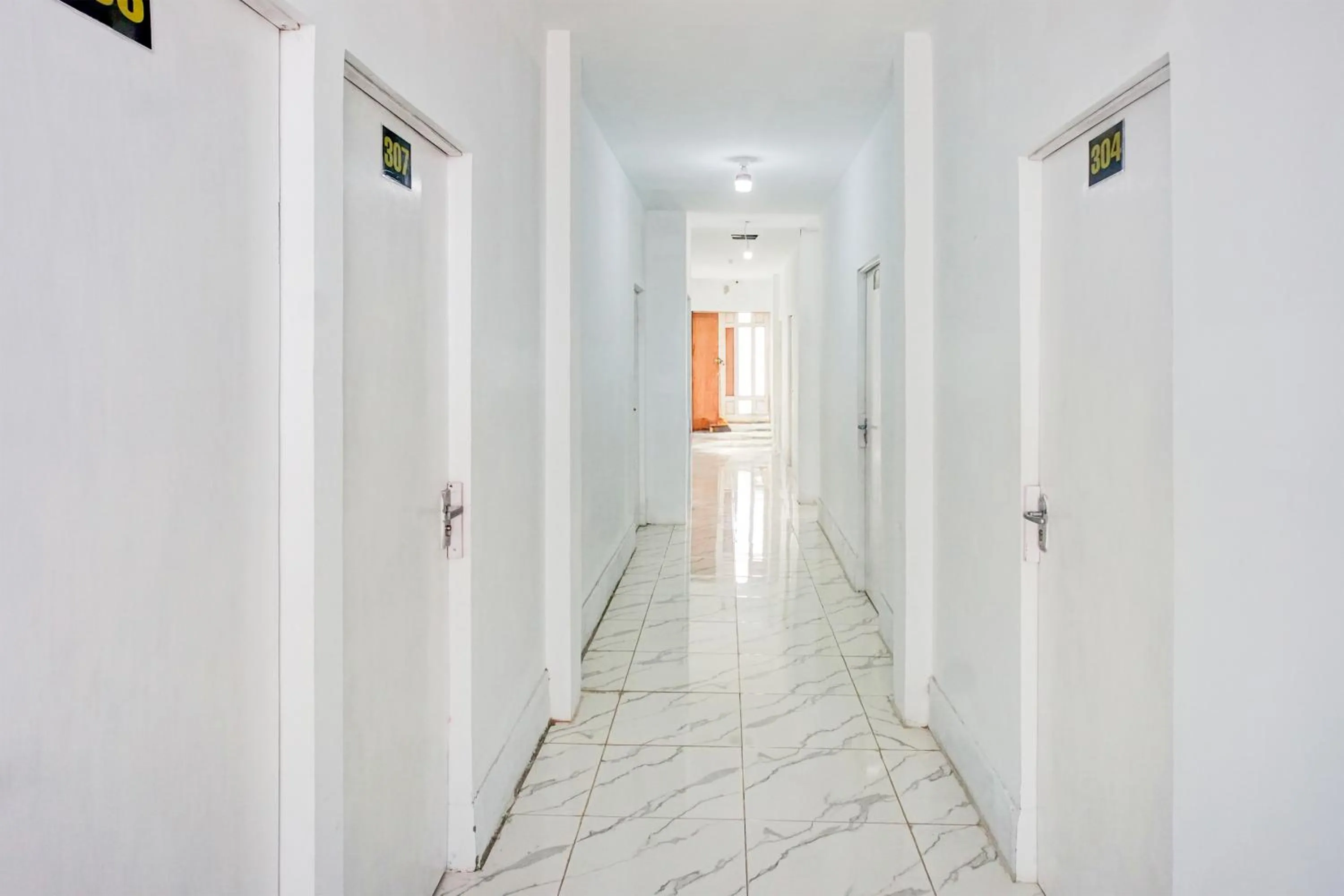 Lobby or reception in Hotel O Banda Aceh near Masjid Raya Baiturrahman formerly Wisma Tsacita