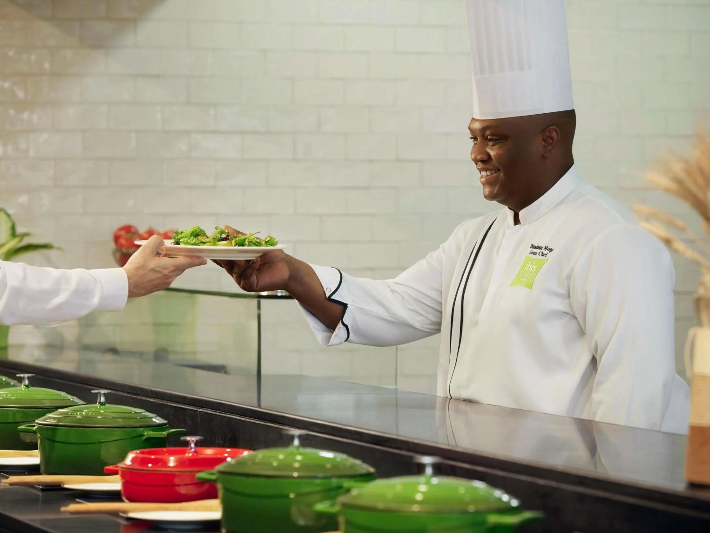 Restaurant/places to eat in ibis Styles Sharjah