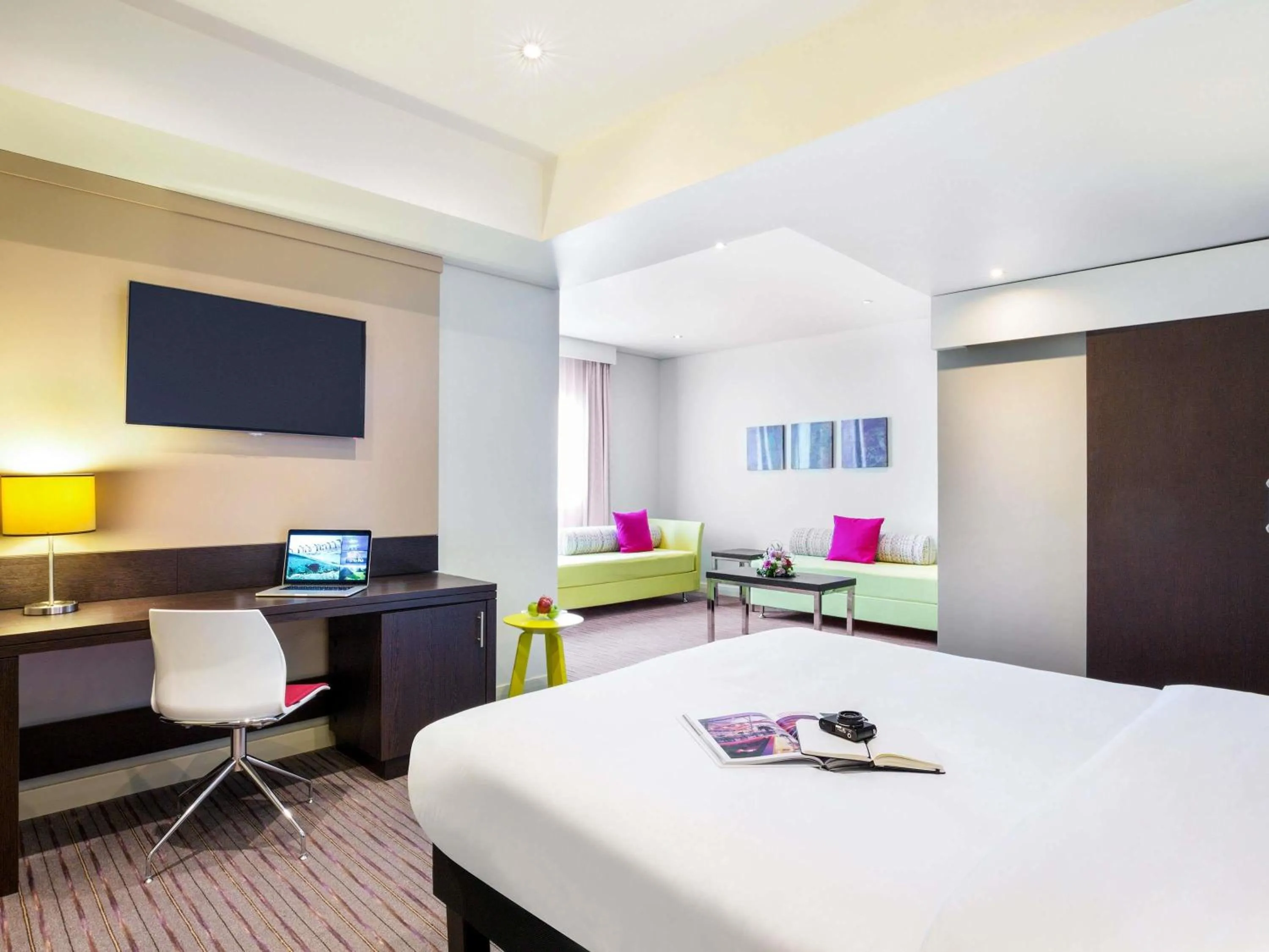 Bedroom, Bed in ibis Styles Sharjah