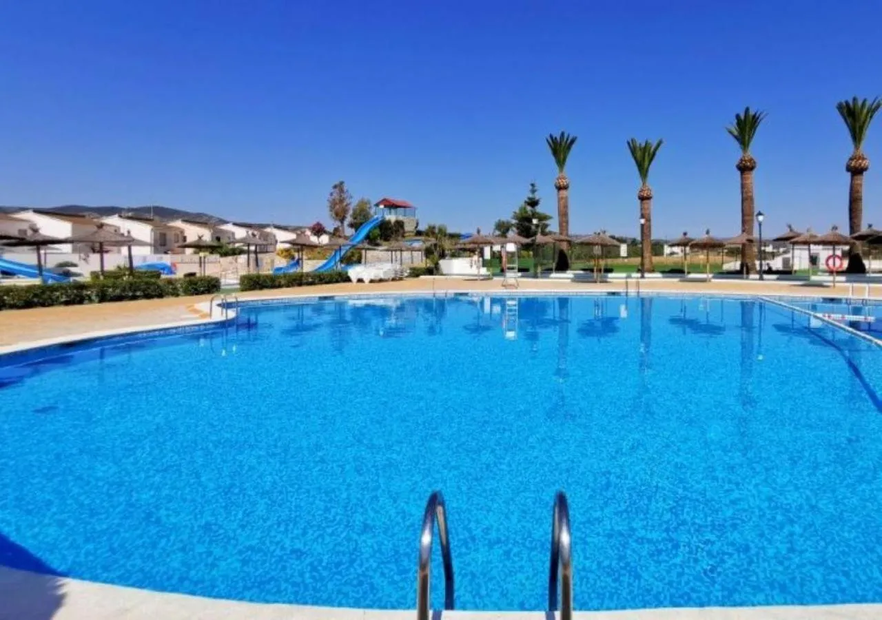 Swimming pool in Alquileres Figuerola Los Abanicos