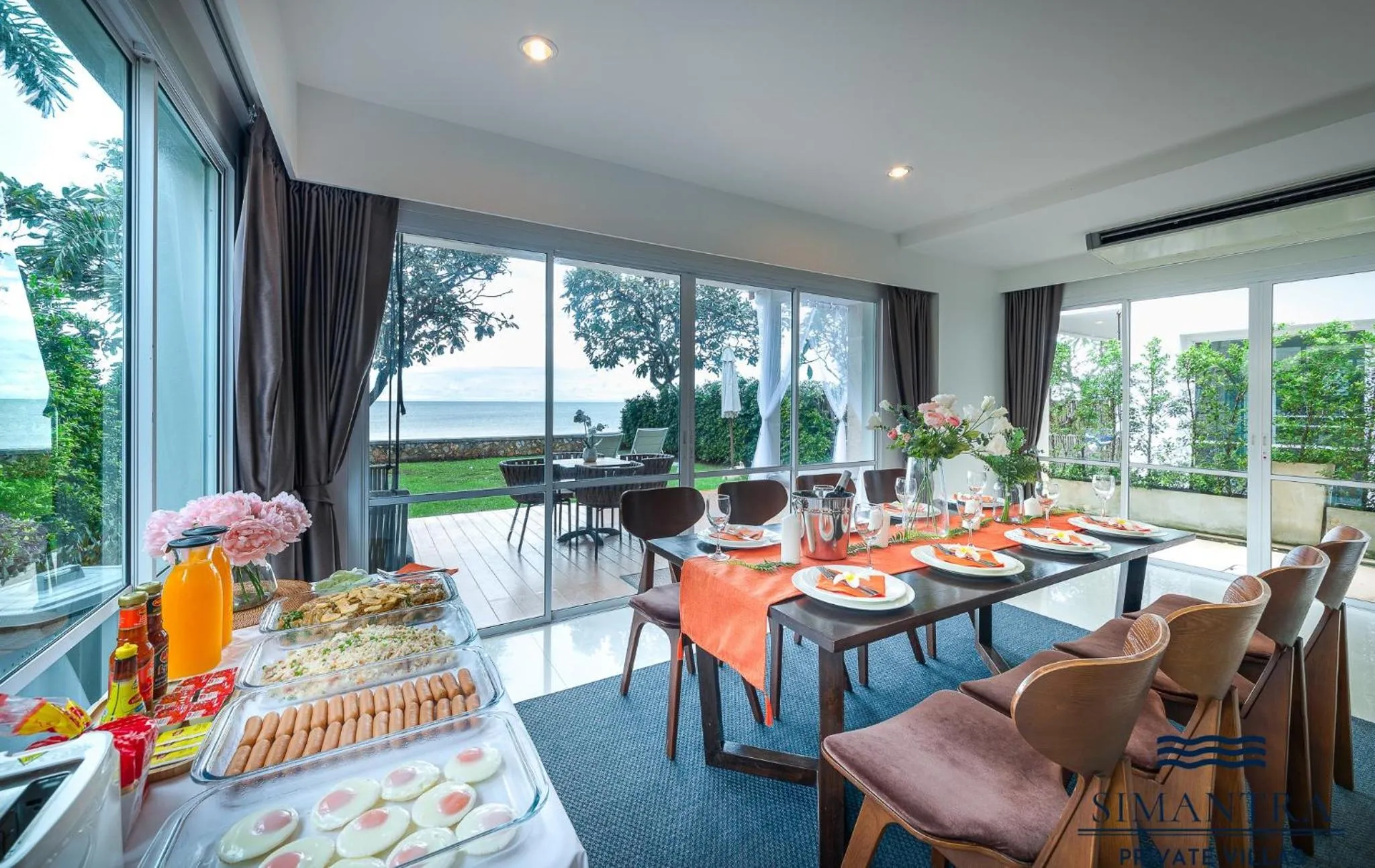 Dining area in Simantra Private Villas