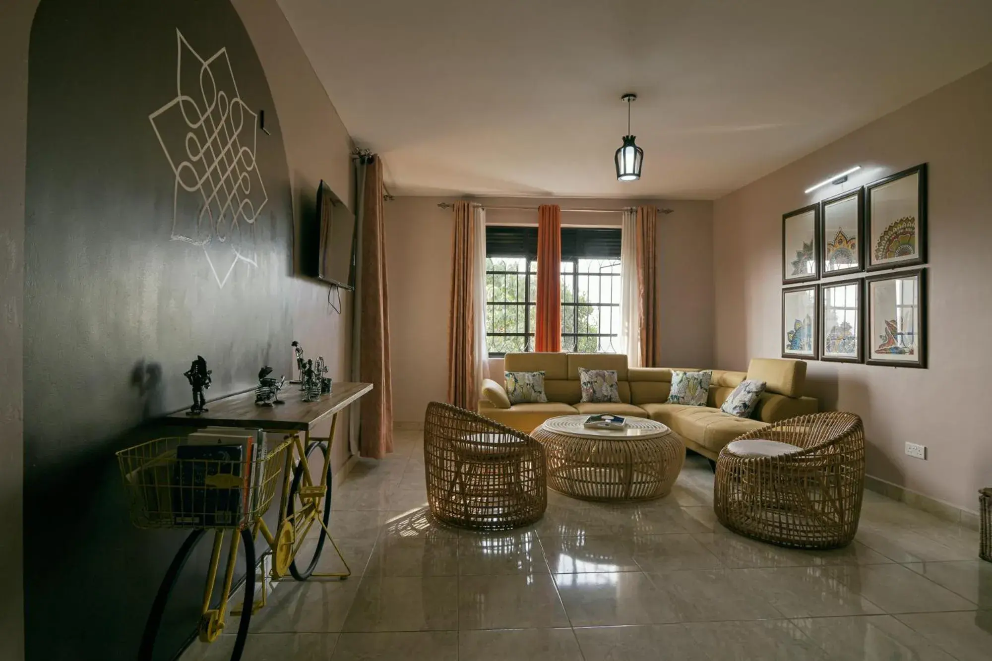 Two-Bedroom Apartment in Aqueduct 1359 Hotel Apartments Two-Bedroom Apartment in Aqueduct 1359 Hotel Apartments