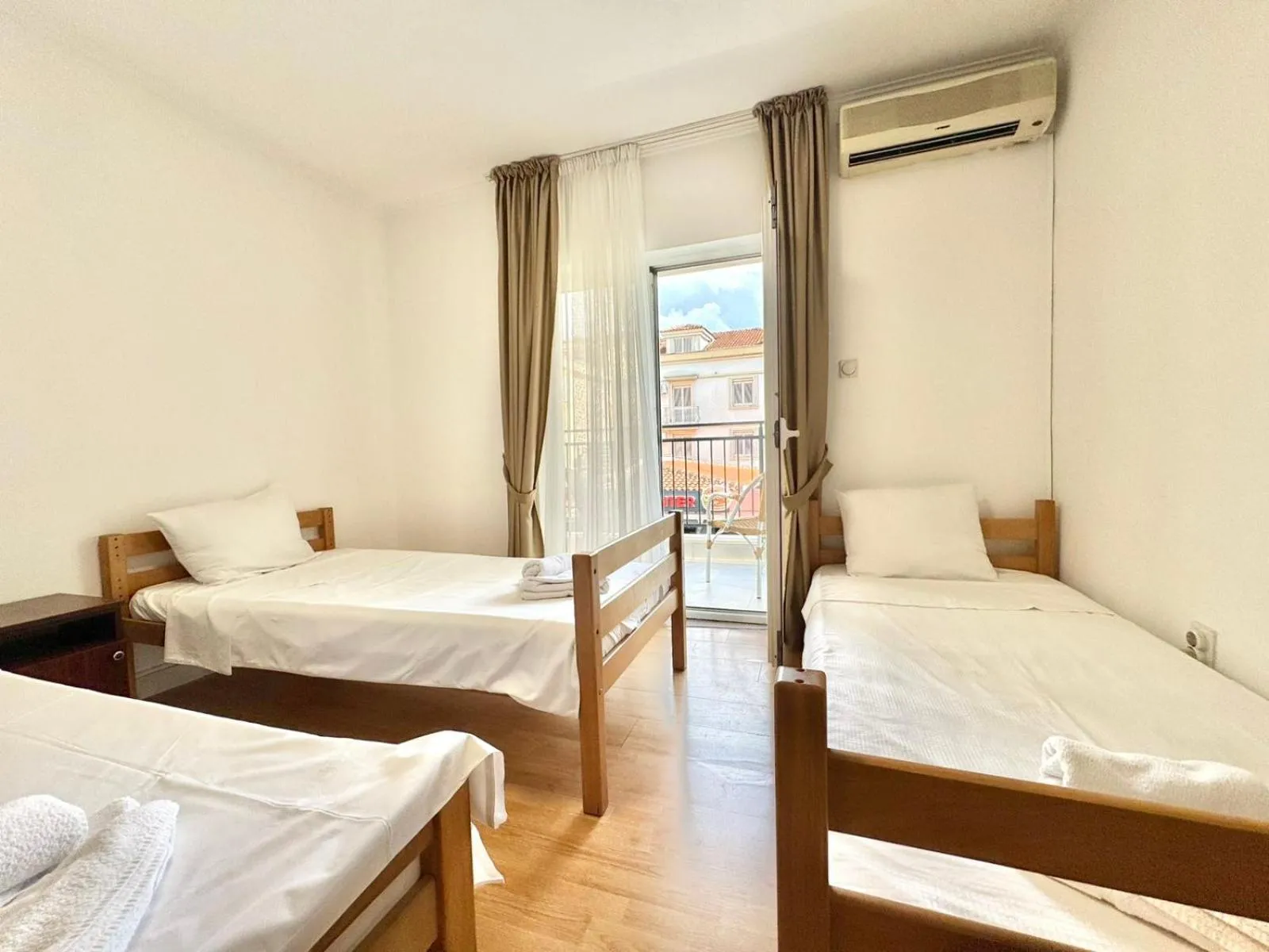 Bedroom, Bed in Hotel Lobo Budva