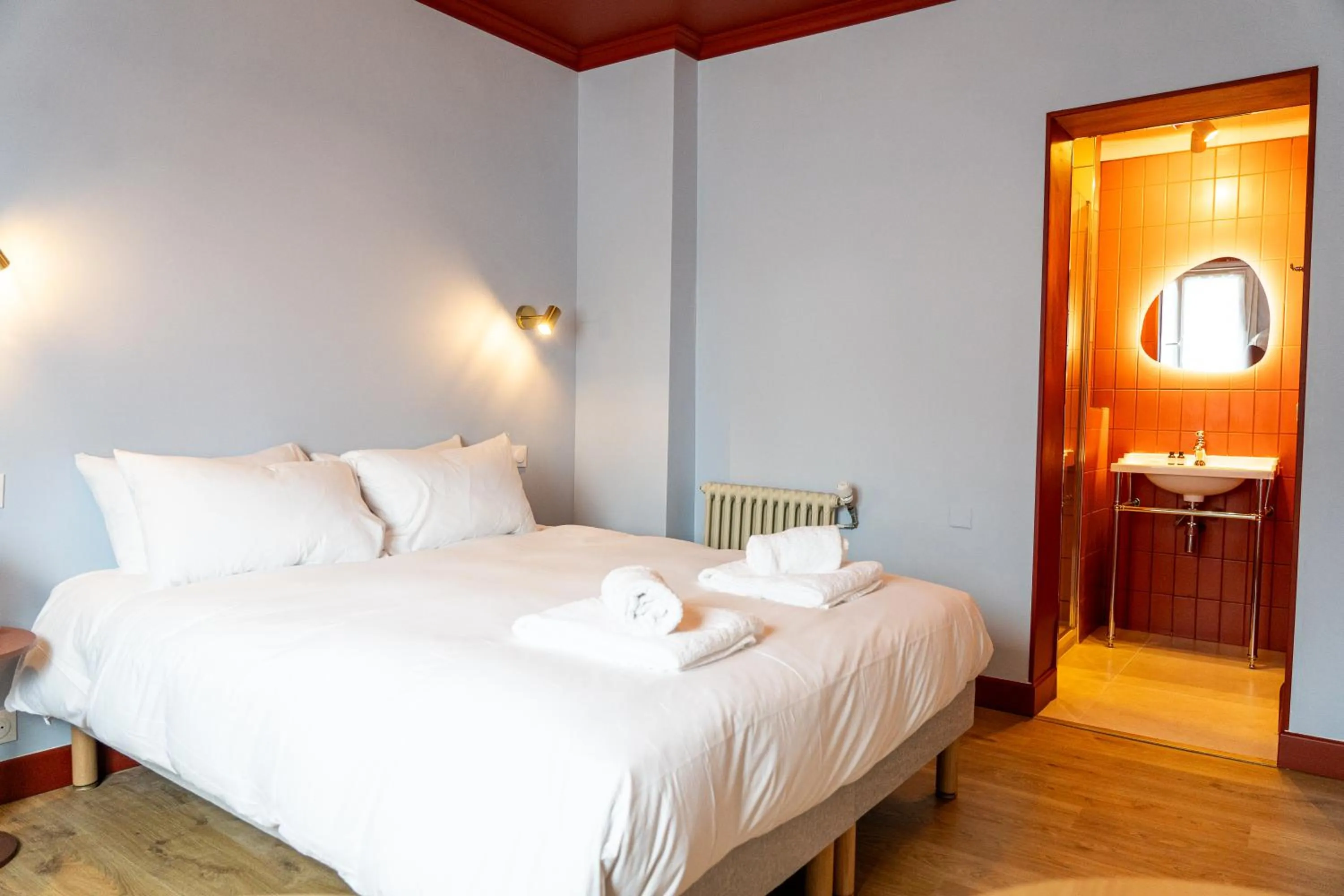 Photo of the whole room, Bed in Hotel Bleu Soleil