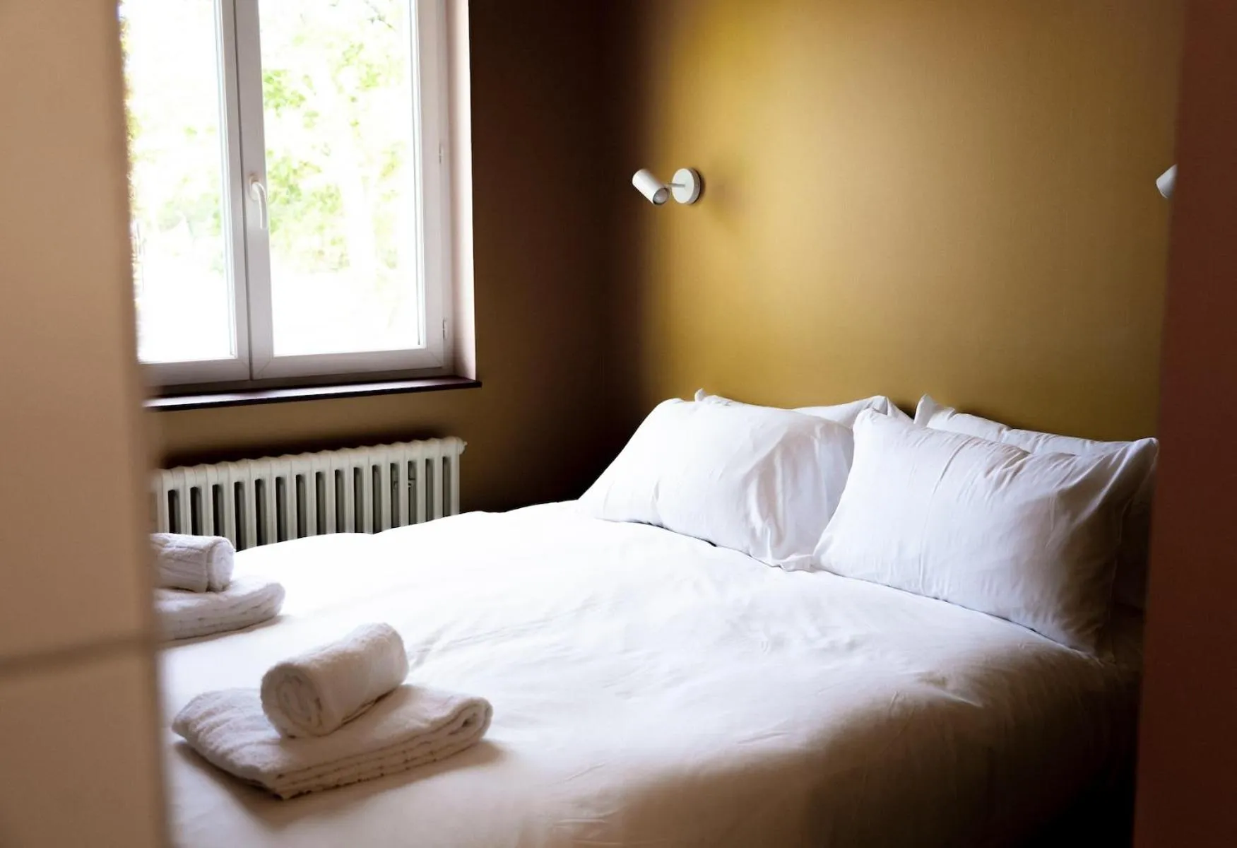 Bed in Hotel Bleu Soleil