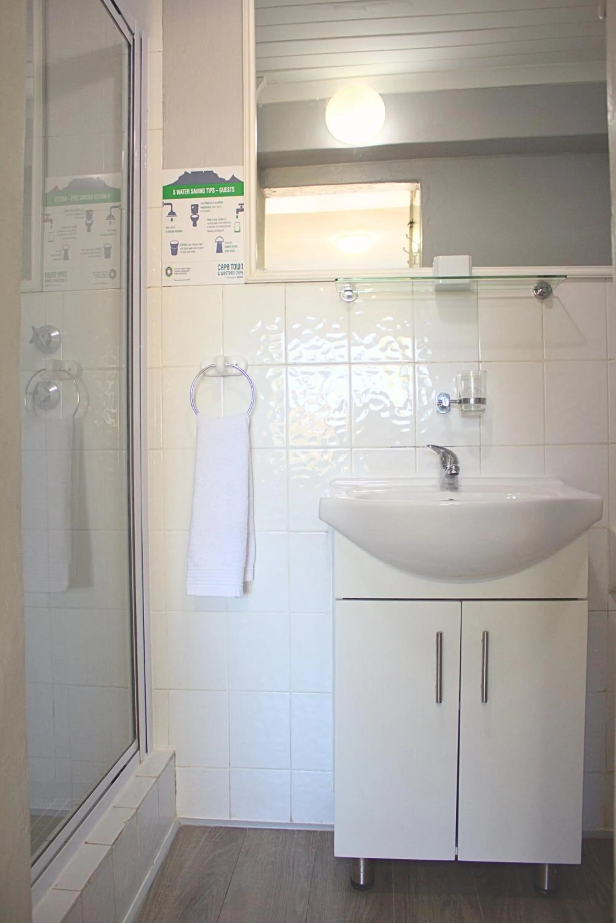 Shower in Tyger Classique Self-Catering Cape Town, Tyger Valley