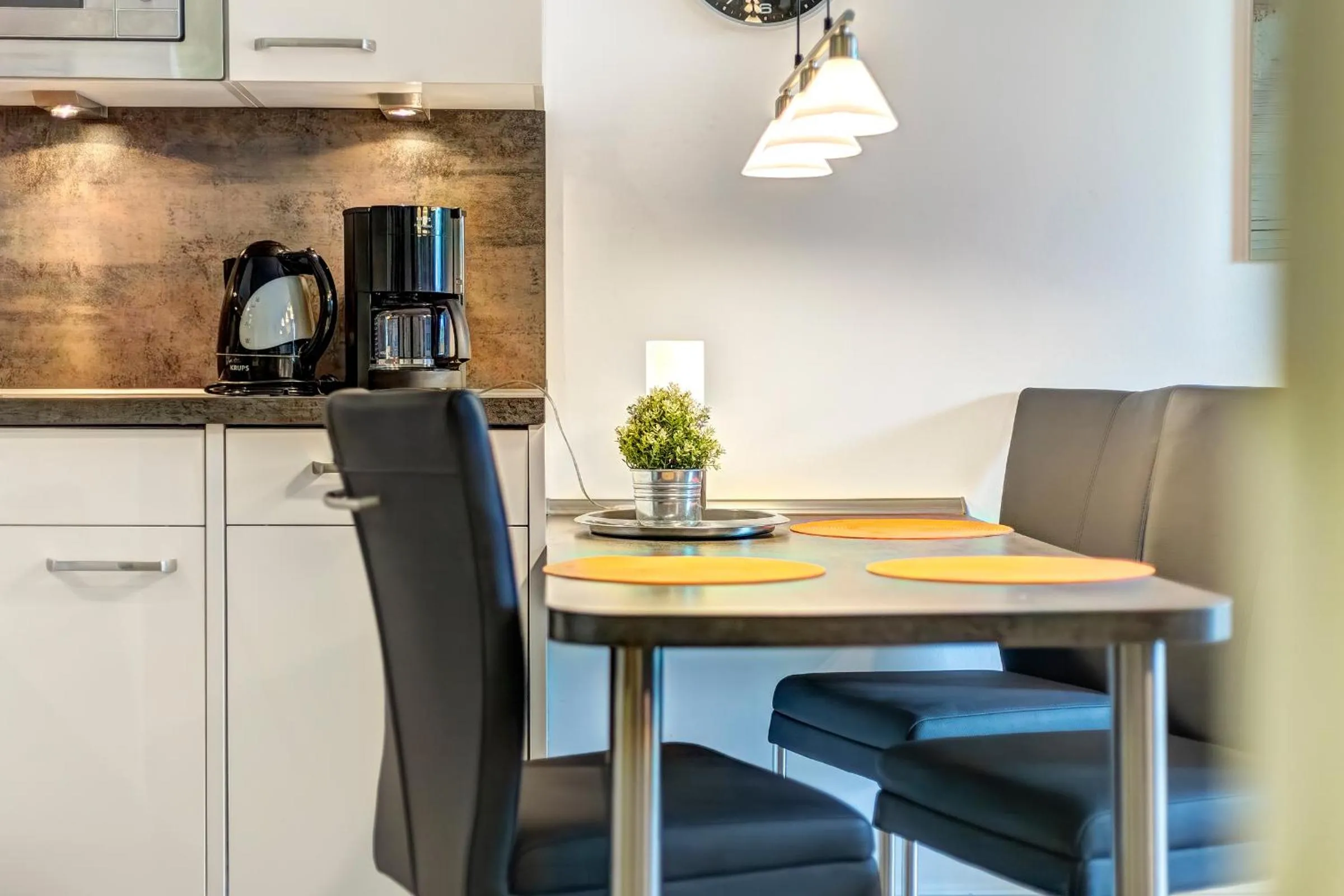 Kitchen or kitchenette in Residenz am Balmer See - BS 10 mit Wellnessbereich