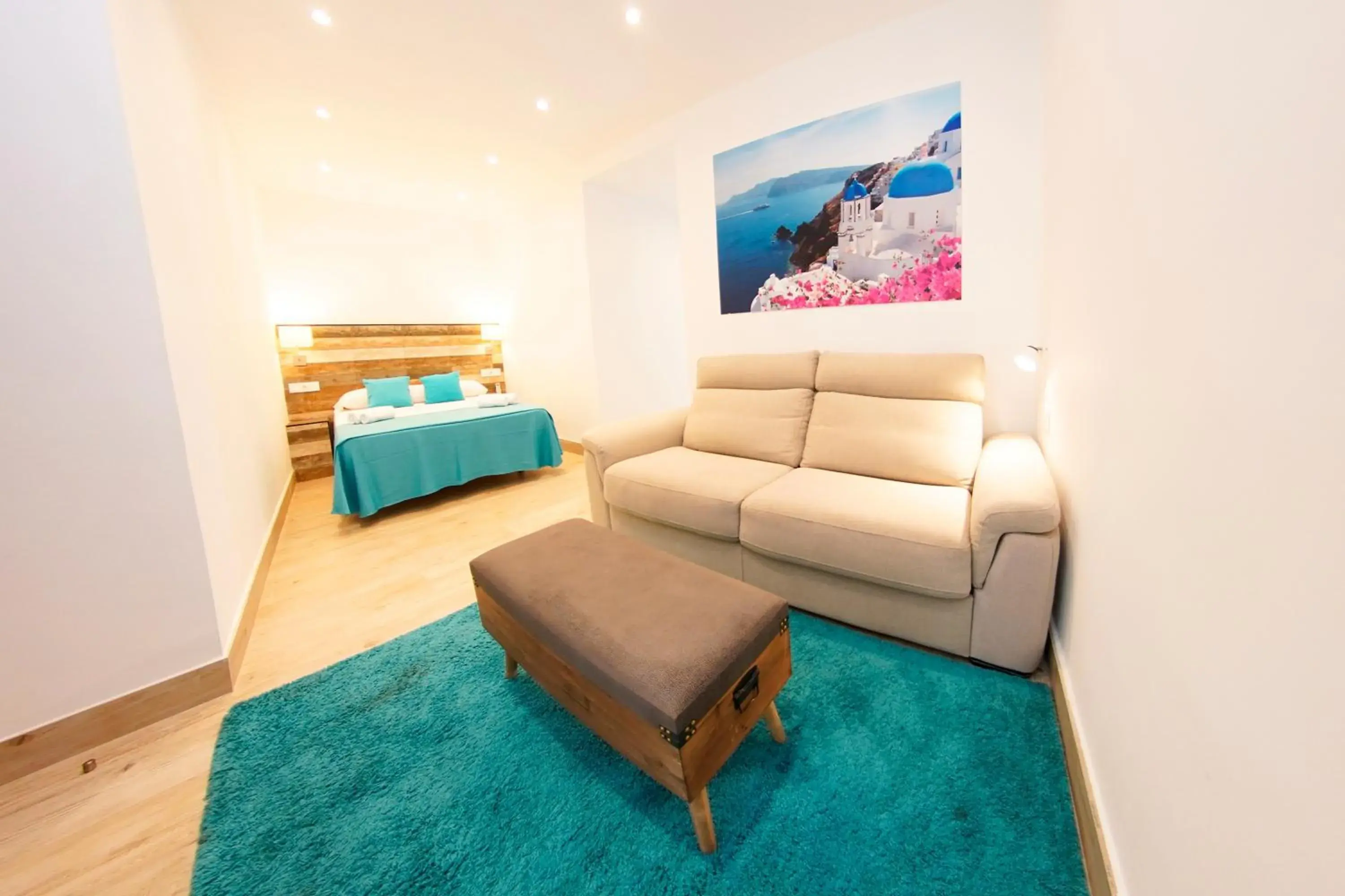 Quadruple Room with Free Airport Shuttle in Hotel Zen Airport Quadruple Room with Free Airport Shuttle in Hotel Zen Airport