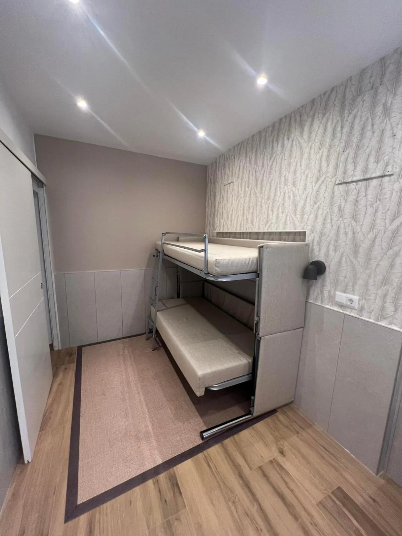 Bedroom, Bed in Hotel Zen Airport